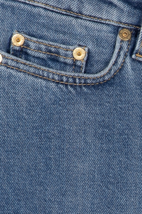 VICKY WASHED JEAN MID BLUE 4