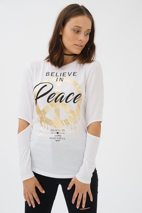 BELIEVE WHITE 6