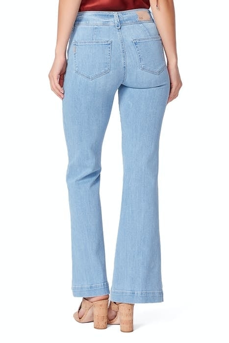 GENEVIEVE 32IN WIDE WB NLTY BT BRIELLE 3