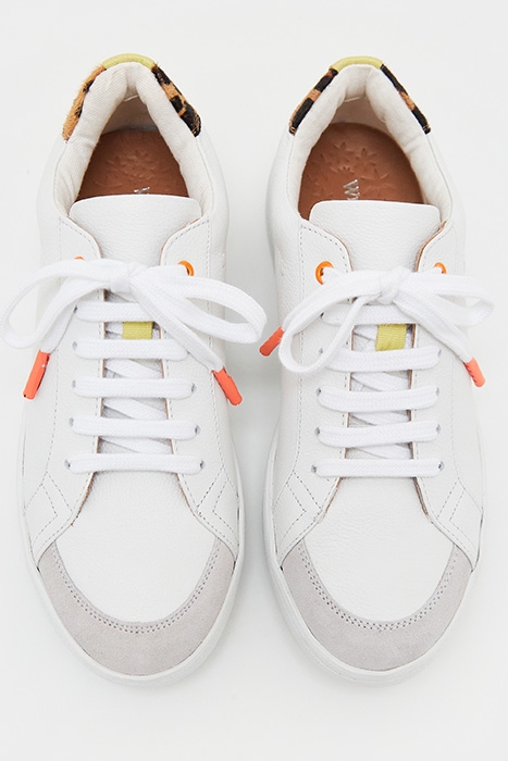 LEATHER LACE UP TRAINER WHITE 2