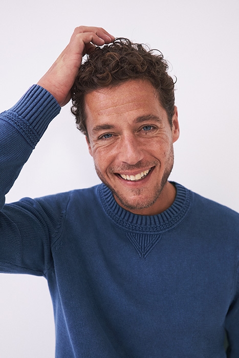 CLIFTON COTTON CREW COBOLT BLUE 4