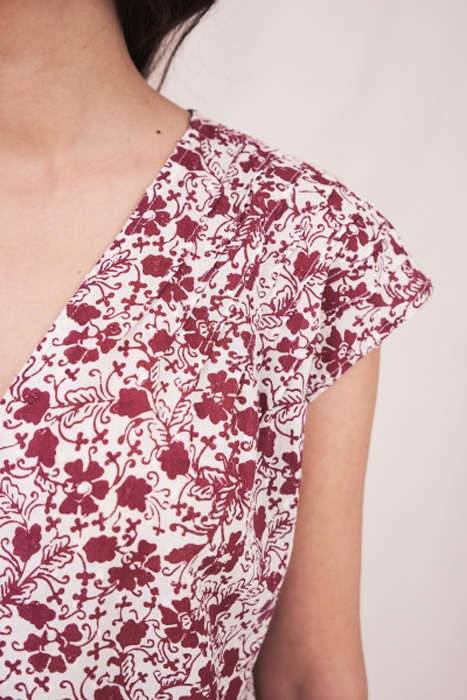 RAE ORGANIC COTTON VEST RED MULTI 2