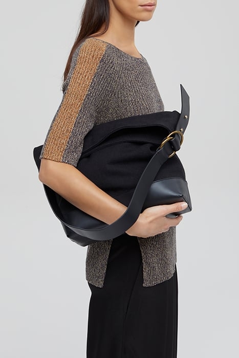 WOMEN CREW NECK SHORT SLEEVE KNITS BLACK 3