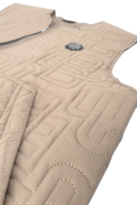 MONOGRAM QUILTED VEST BROWN 6