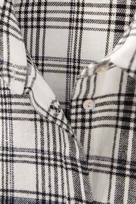 GIRLS’ BLACK AND WHITE CHECKED SHIRT 5