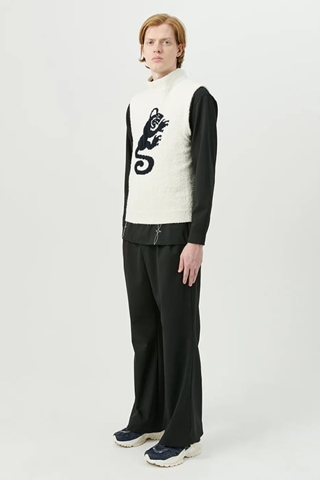 TATE VEST OFF WHITE 2