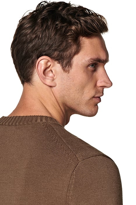 MID BROWN CREWNECK 7