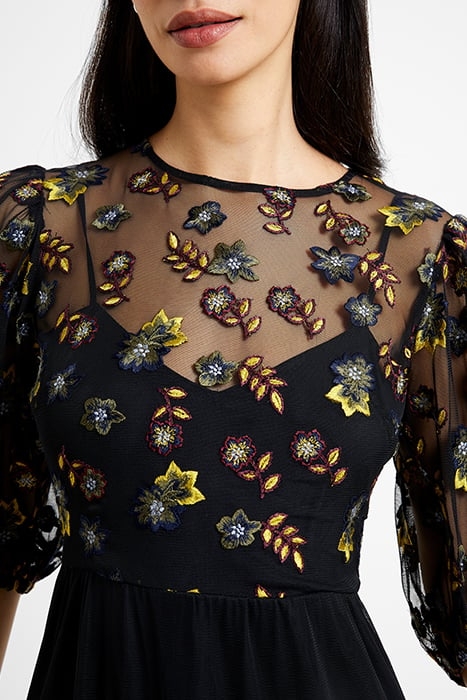 CAMIELLE EMBROIDERED MIDI DRES BLACK 4