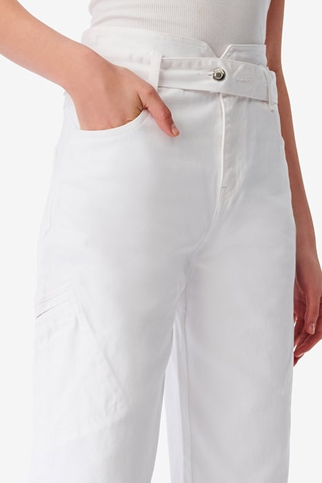 JINN STRAIGHT IN WHITE 4