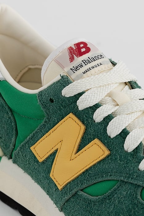 M990GG1 SNEAKERS IN GREEN 7