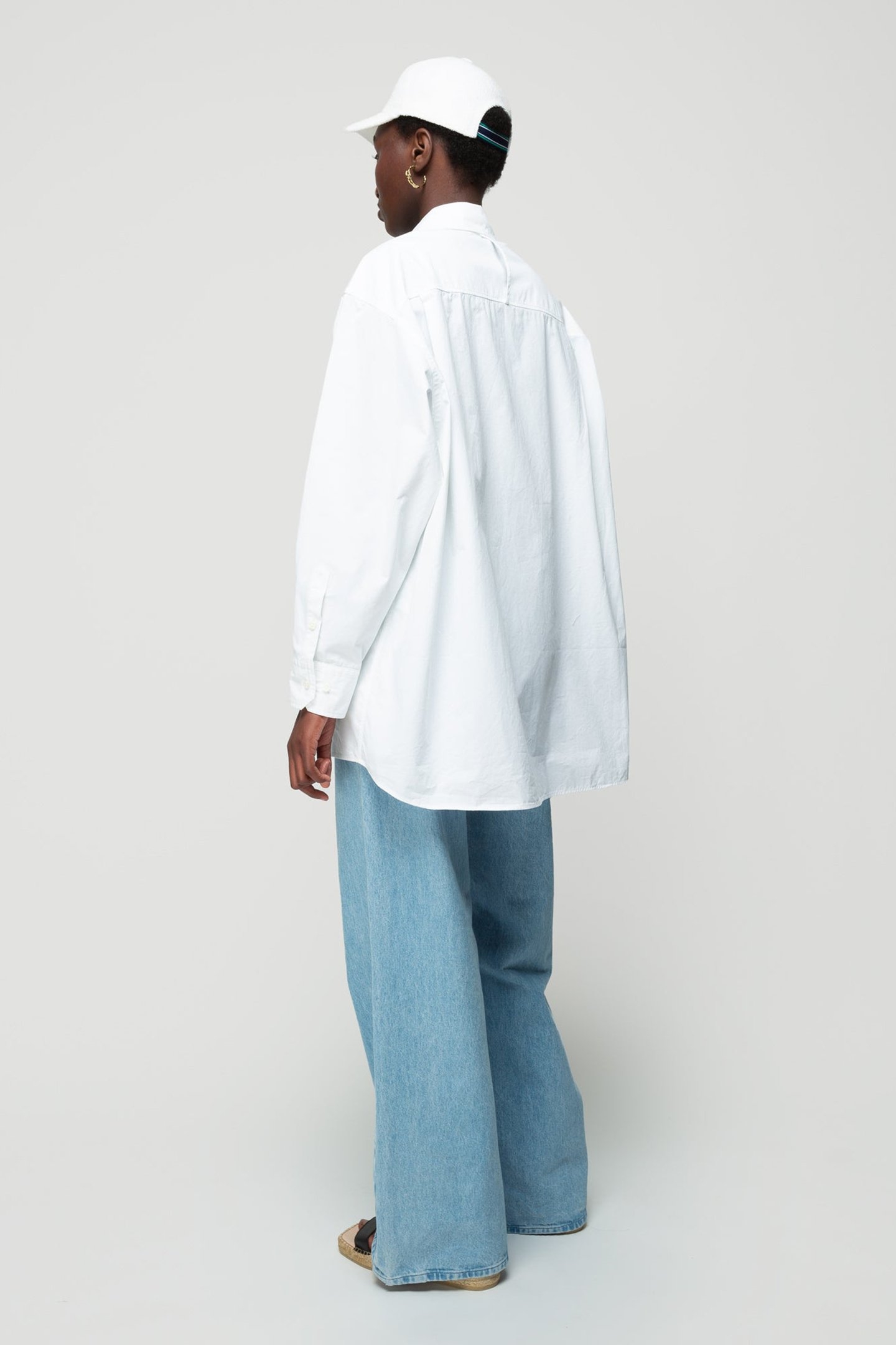 BLOUSE CLASSIC BUTTONDOWN WHITE 2