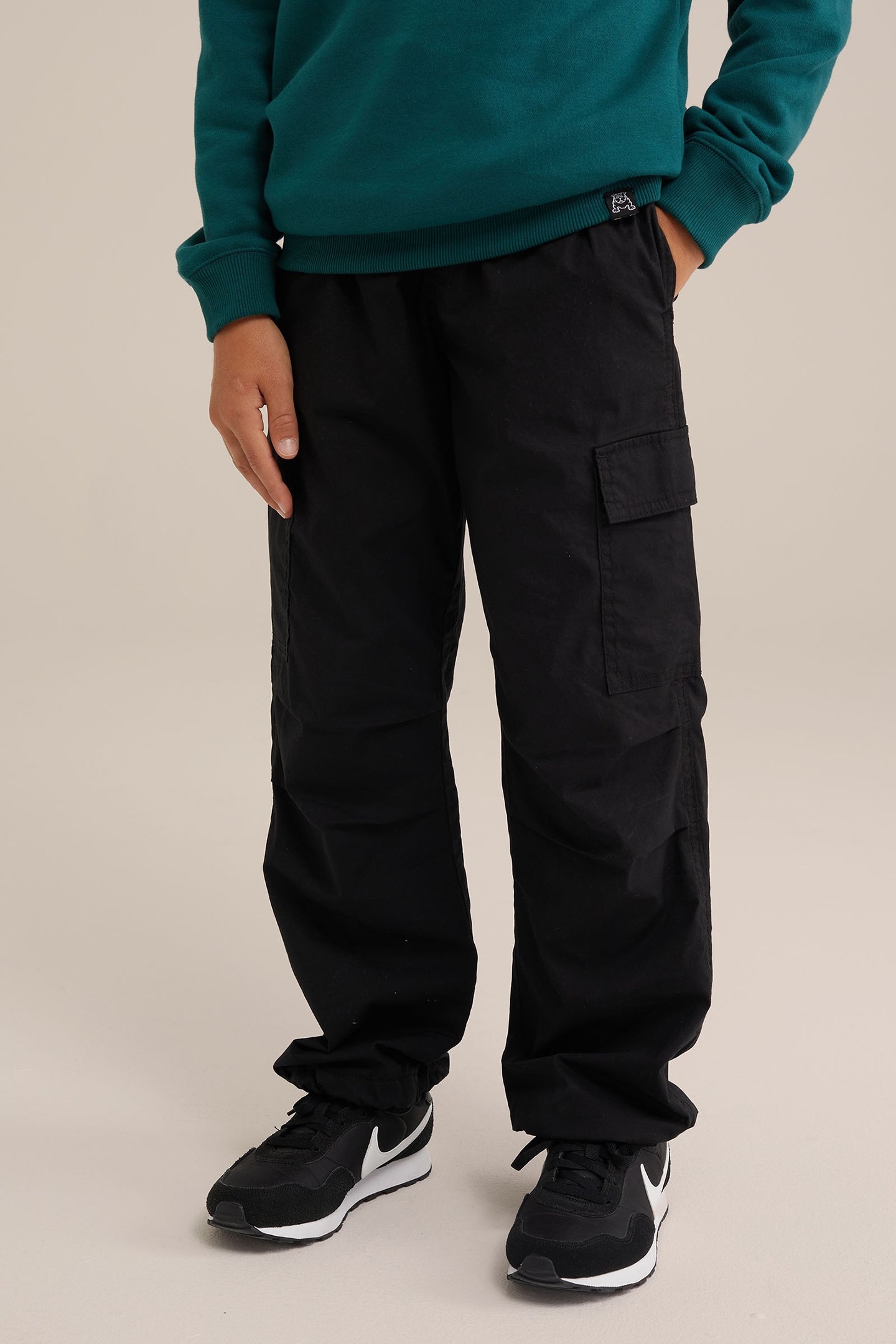 TROUSER BLACK 1