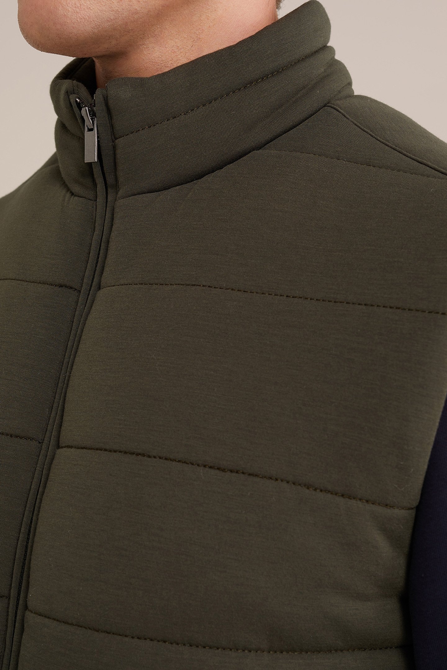 BODYWARMER ARMY GREEN 6