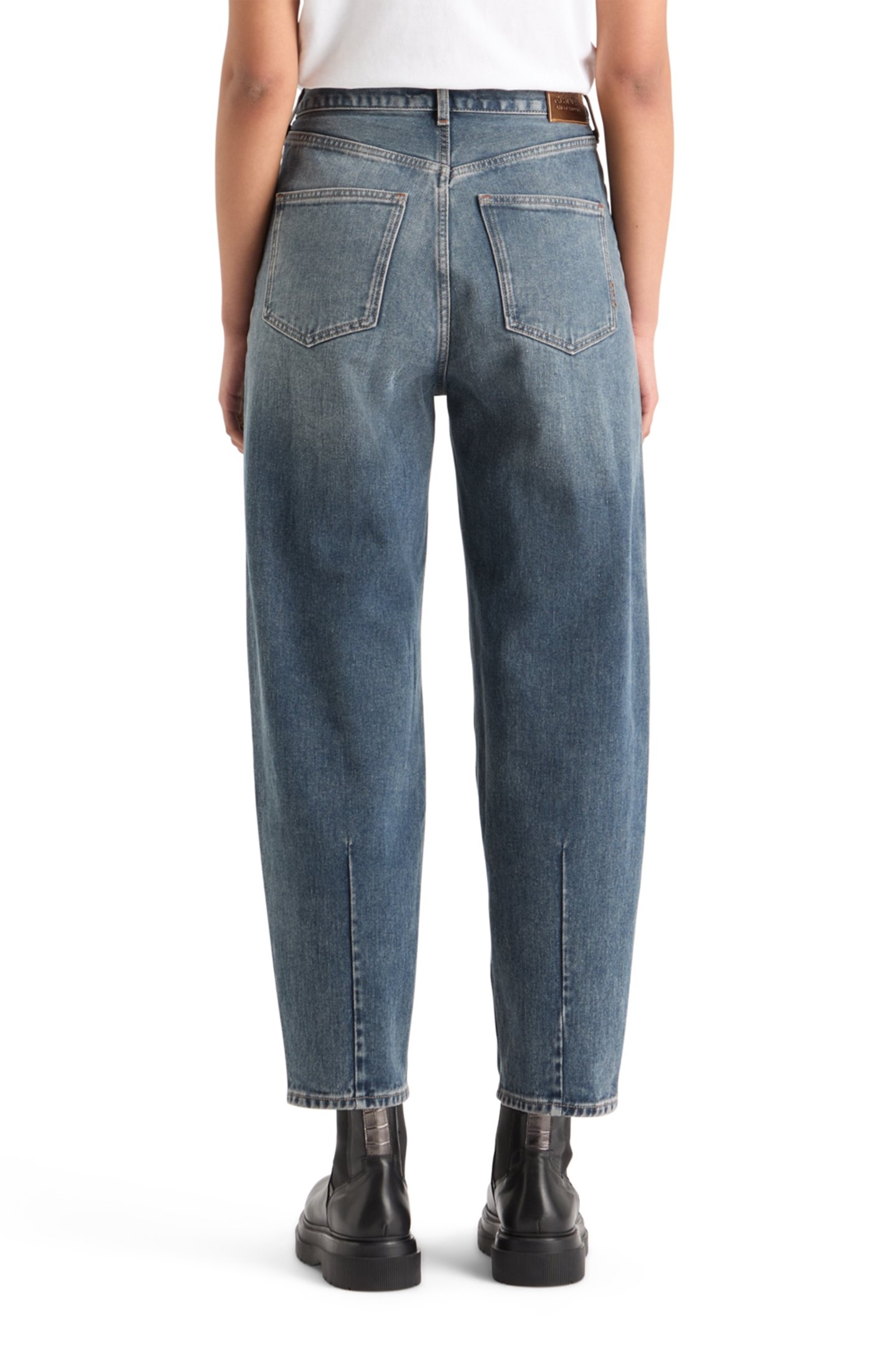 THE TIDE BALLOON FIT JEANS HITCHHIKER HITCHHIKER 2