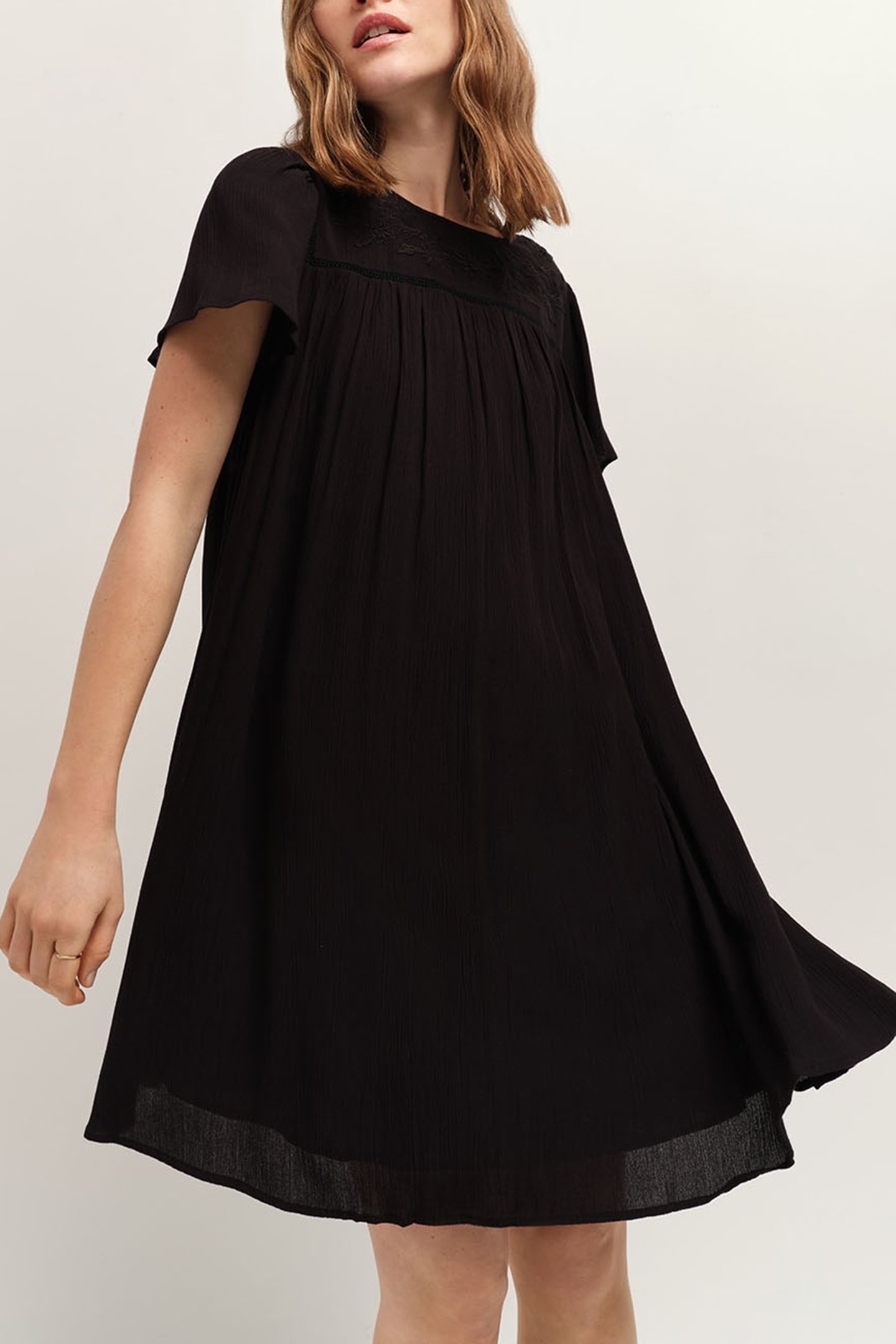 REVIA - BLACK DRESS IN CREPE WITH TONE-ON-TONE EMBROIDERY BL 1
