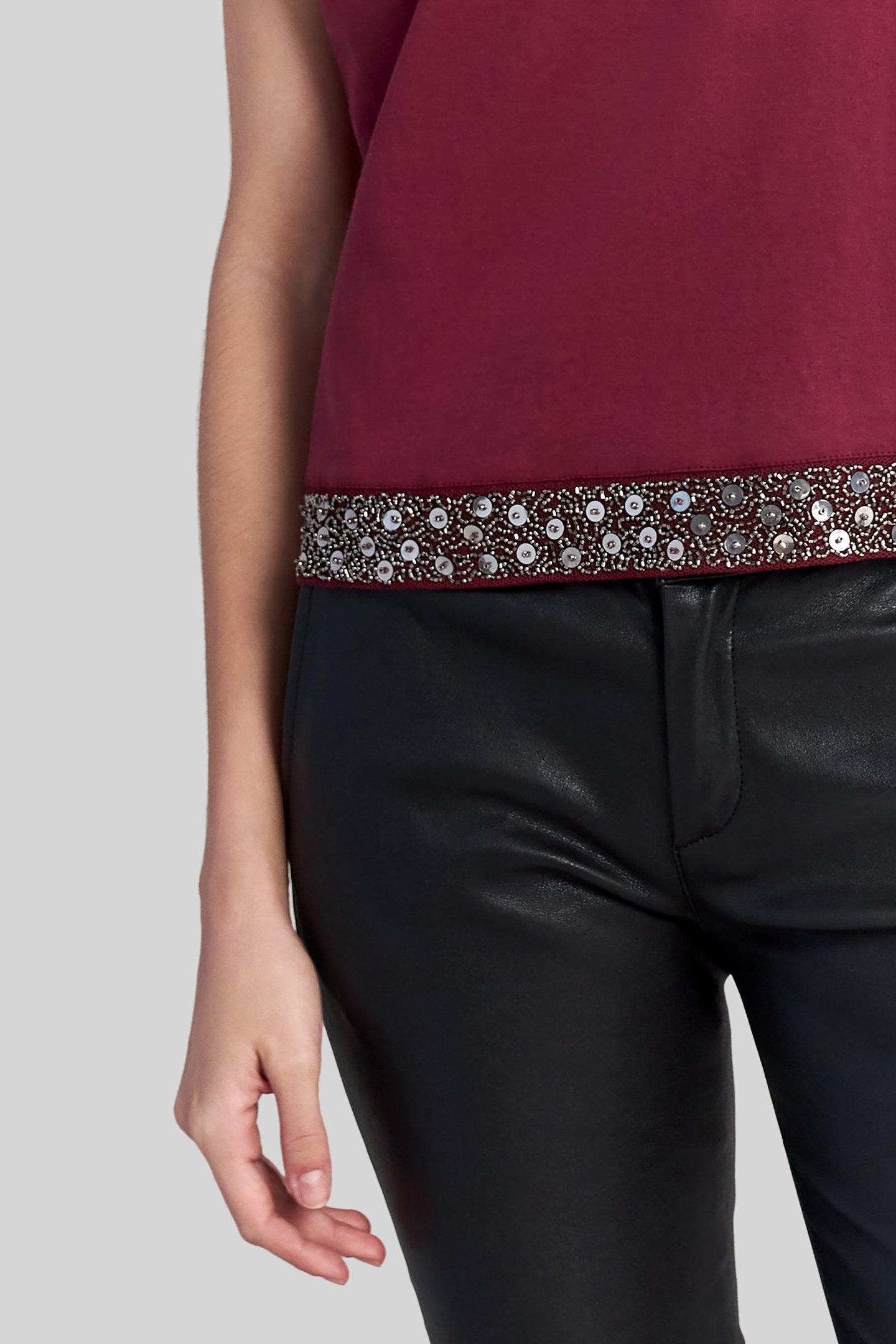 BURGUNDY ORGANIC COTTON BEAD EMBROIDERY T-SHIRT 5