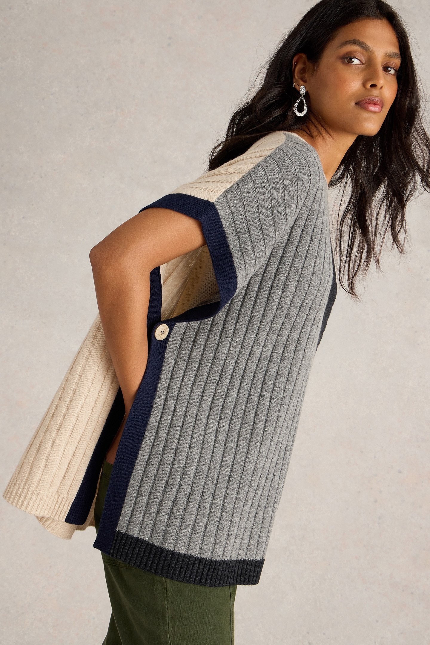 ASH KNITTED STEP HEM PONCHO NATURAL MULTI 2