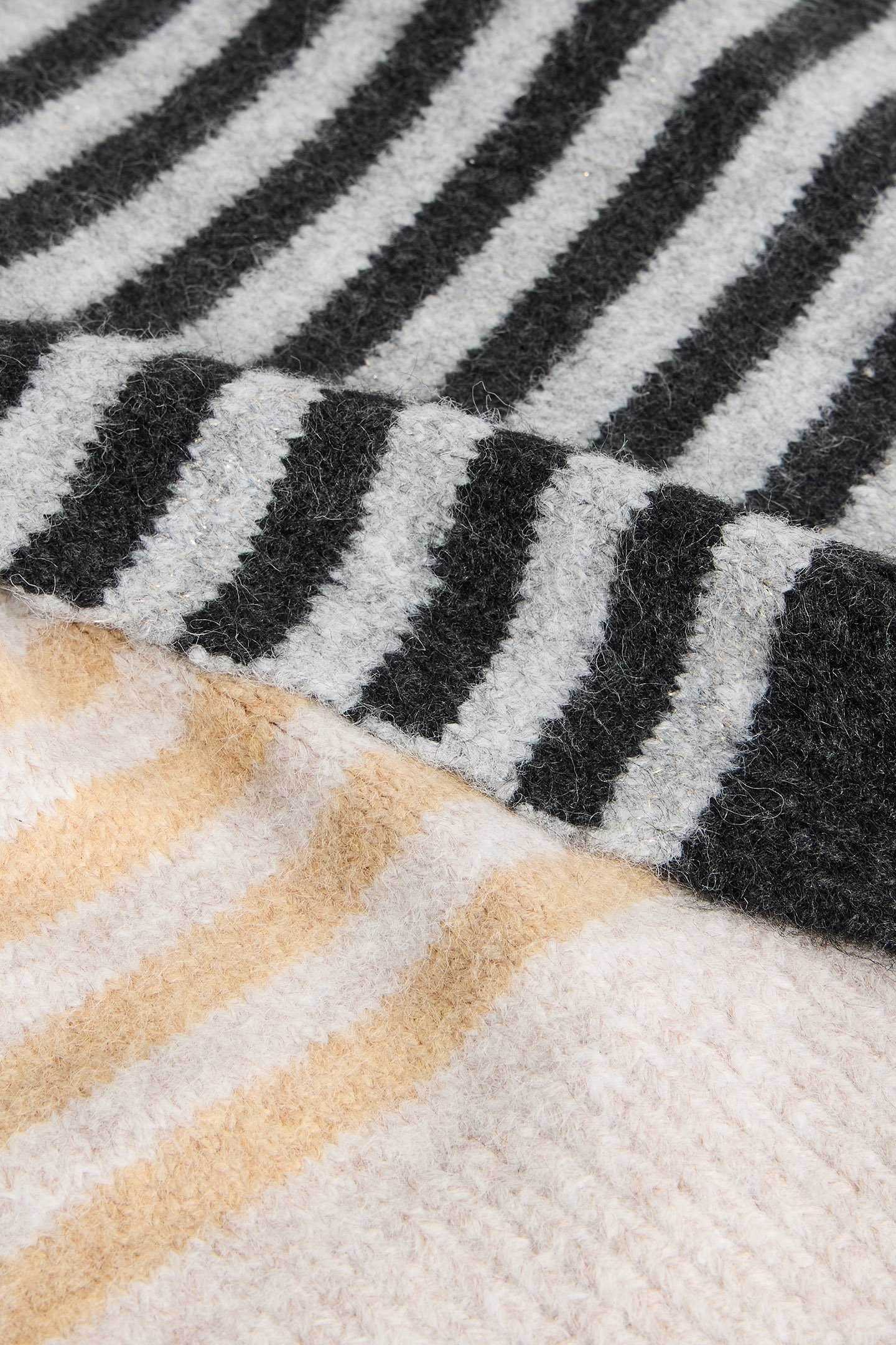 STRIPE KNITTED SCARF NATURAL MULTI 3