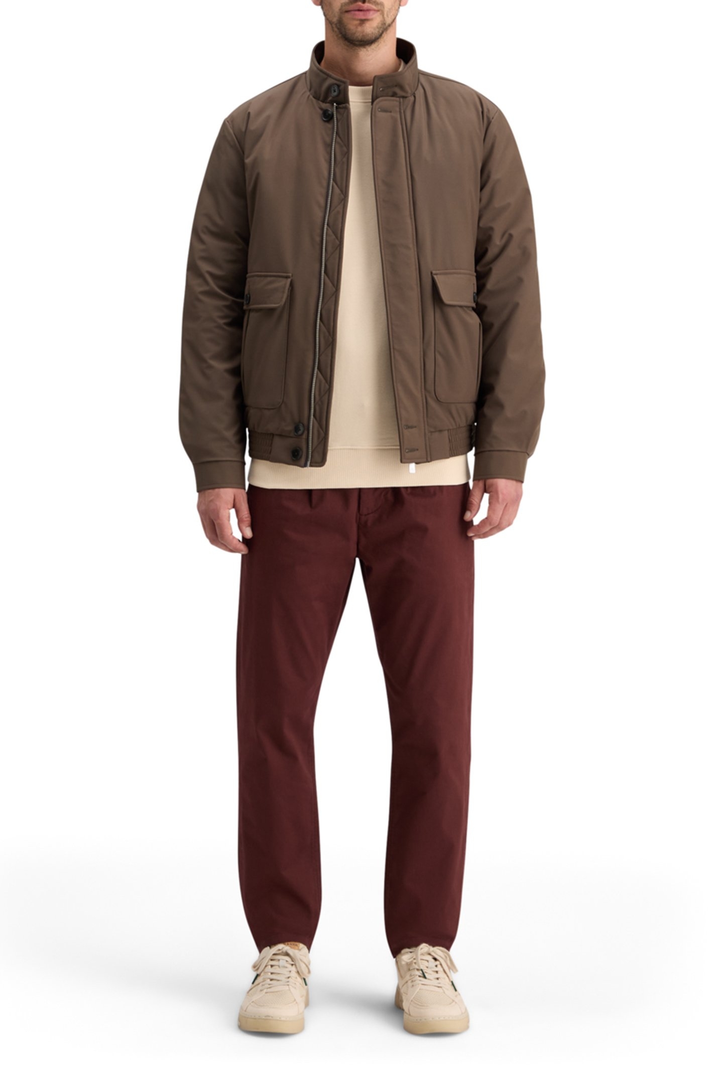 ESSENTIAL LOGO BADGE CREW PARCHMENT 6