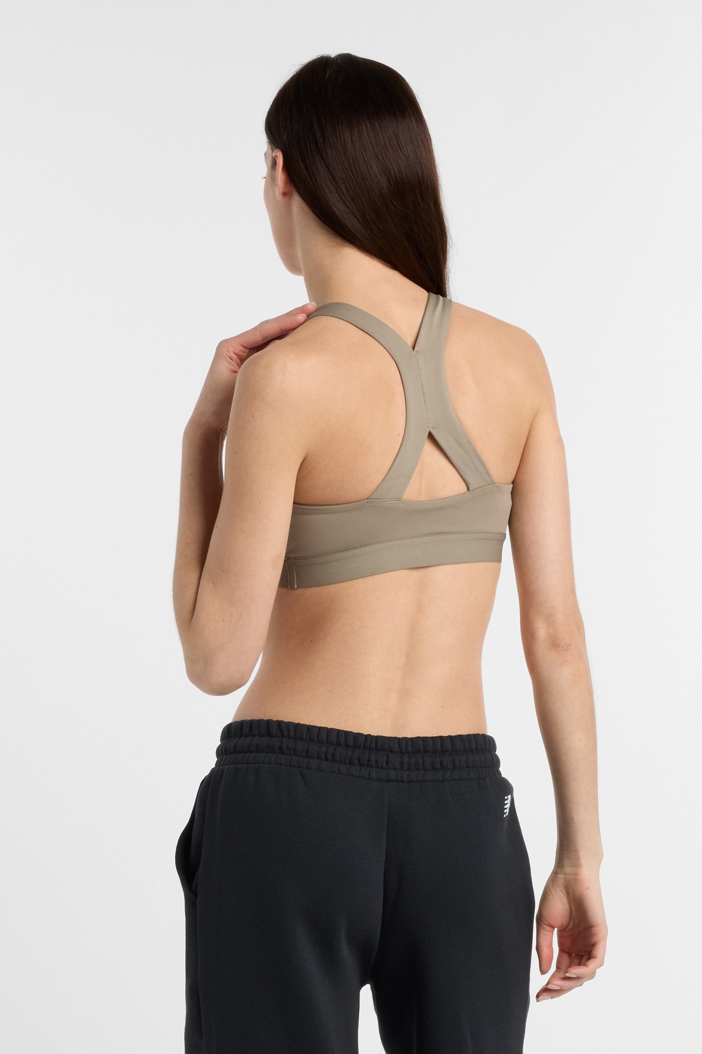NB SPORTS BRA IN STONE 2