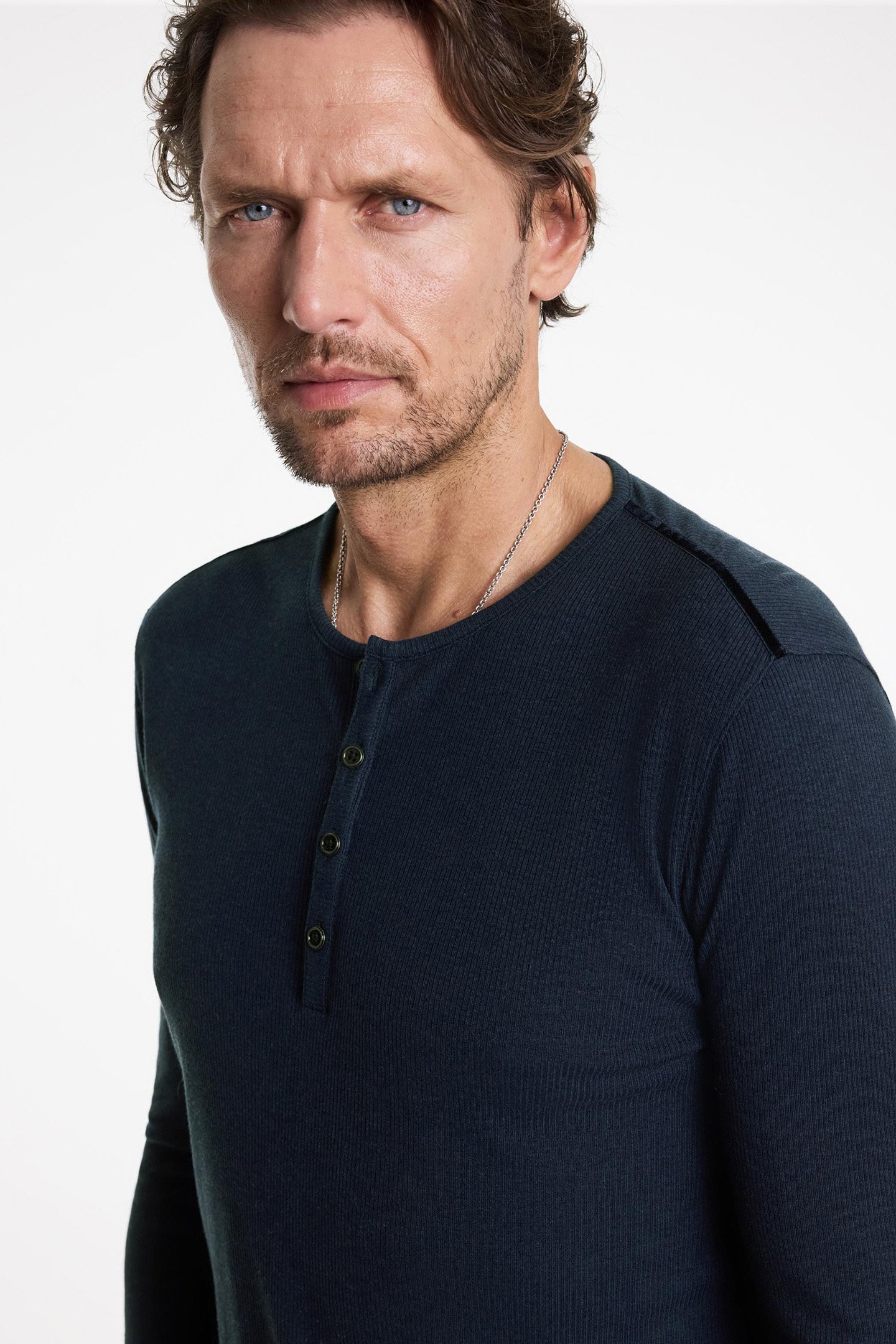 CARVER REGULAR FIT LS HENLEY INK BLUE 3