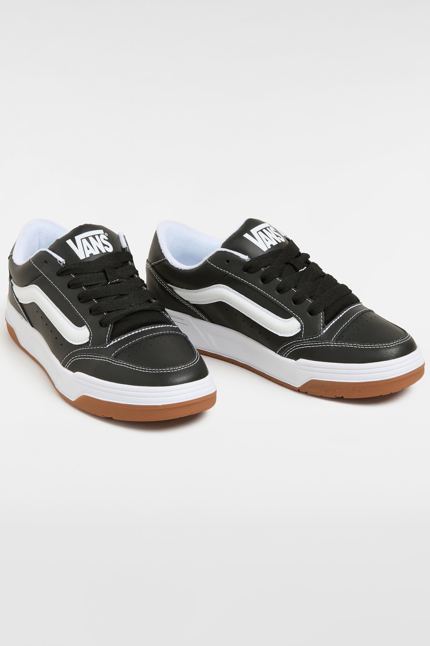 HYLANE BLACK/WHITE/GUM 3