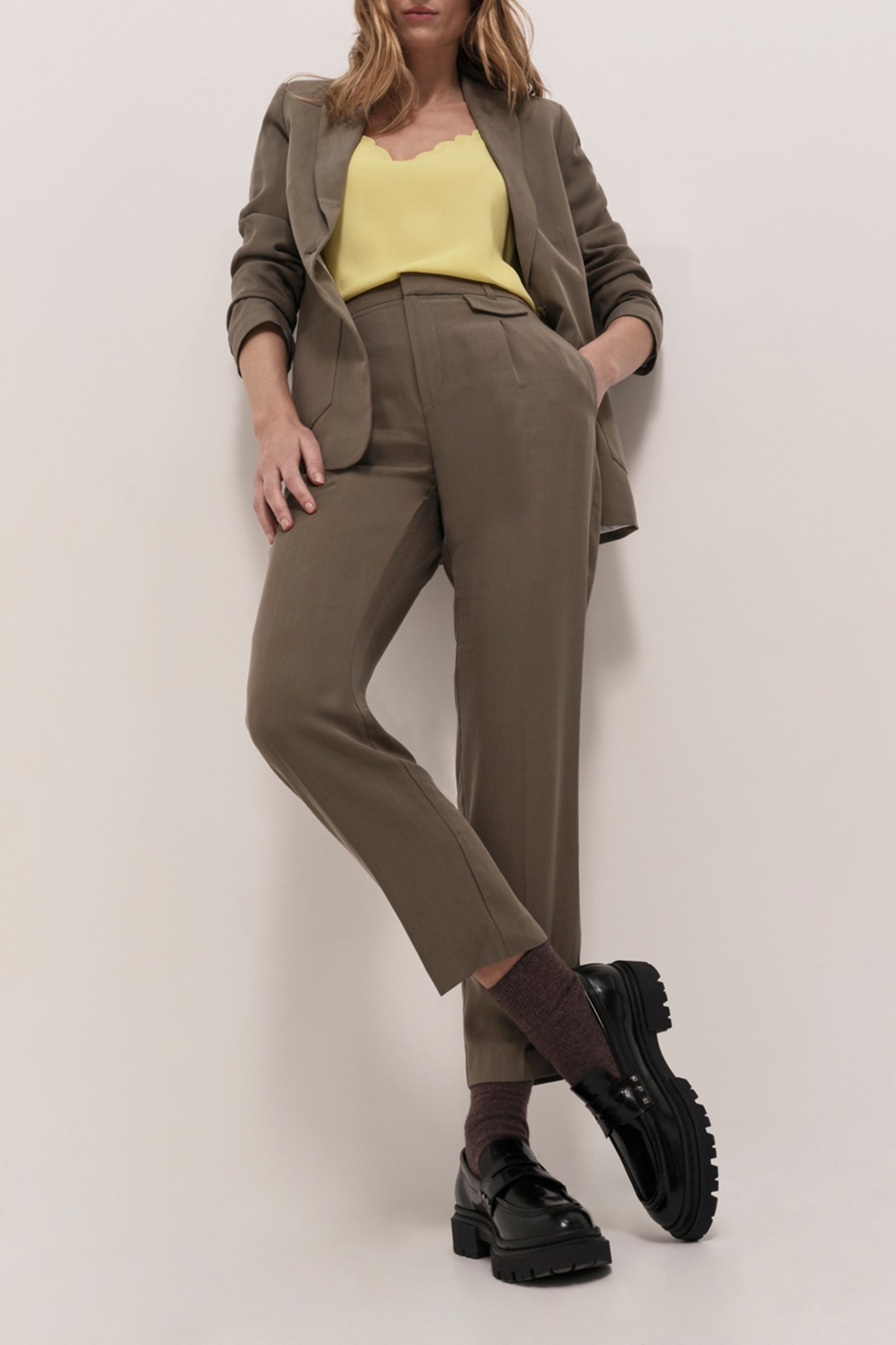 VELOUTE - VETIVER SUIT JACKET IN LYOCELL®. 4