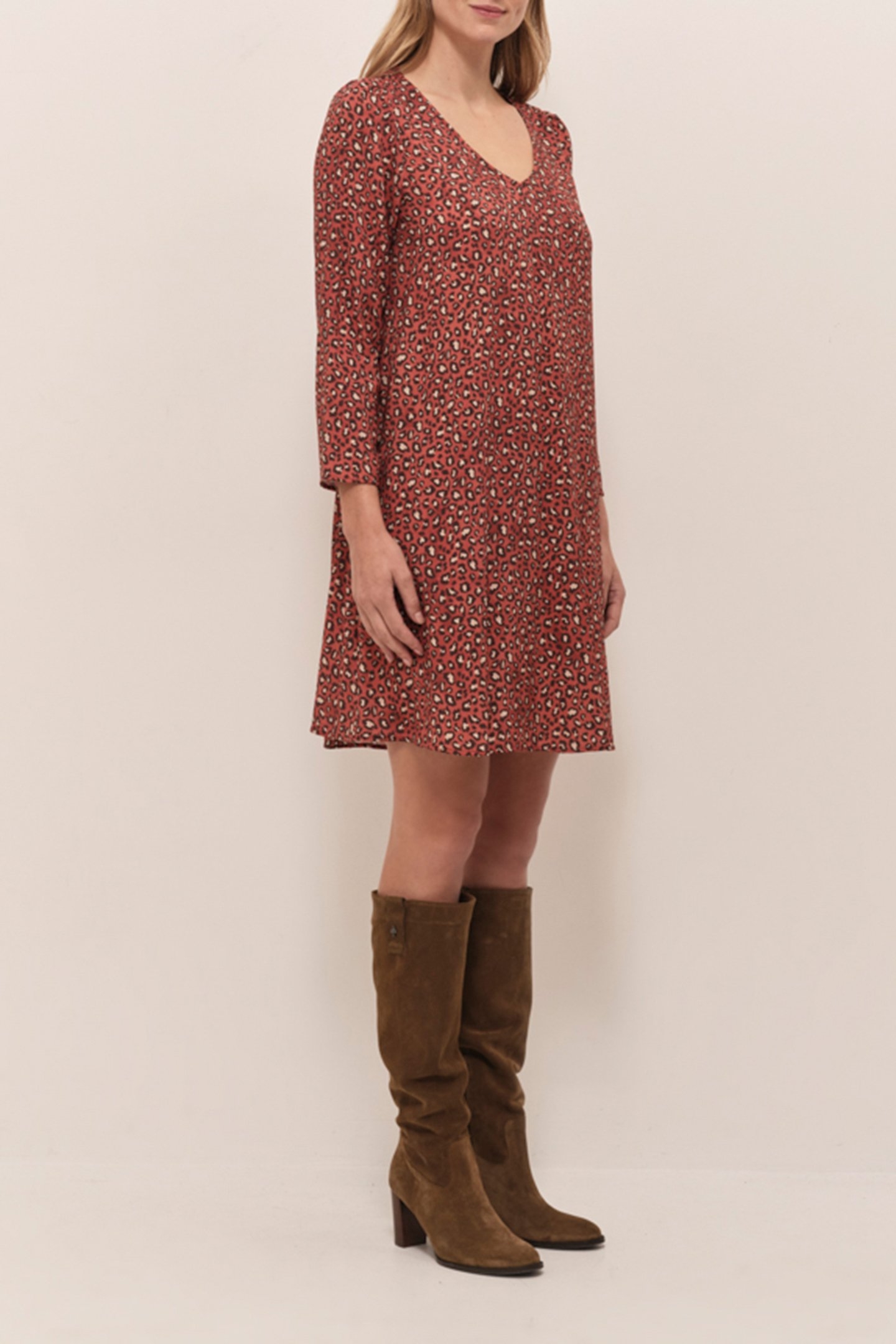 RIOM - PUMPKIN DRESS WITH WINTER SAFARI PRINT 3