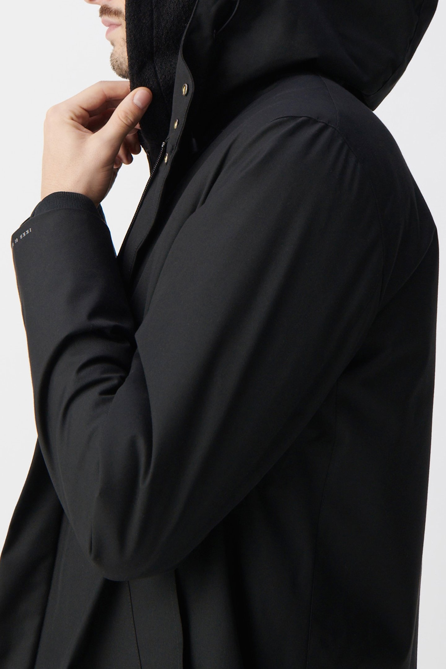 BLACK PARKA WITH REMOVABLE PIPING 7