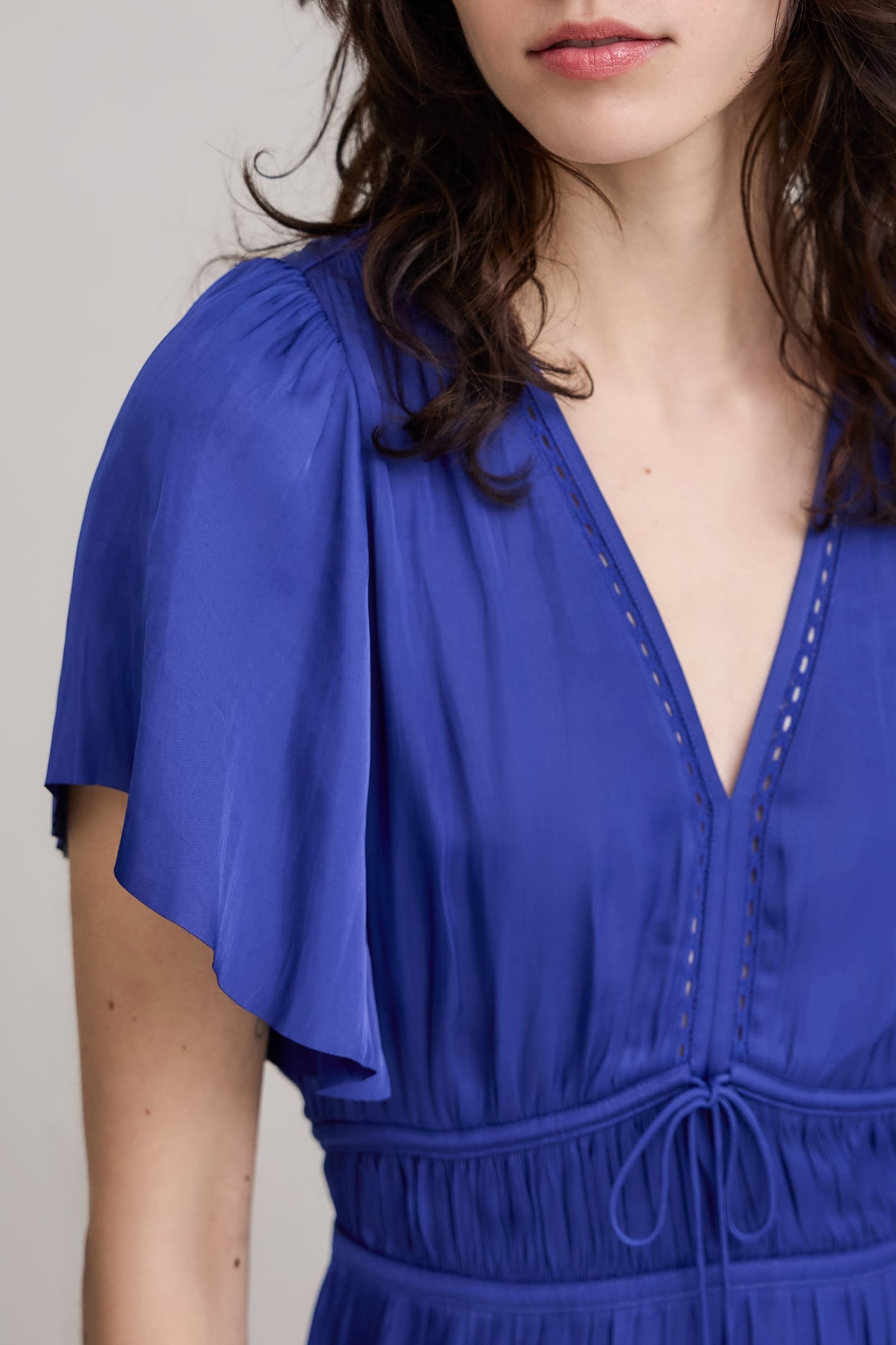 ROYAL BLUE CRUMPLED DRESS WITH BUTTERFLY SLEEVES 6