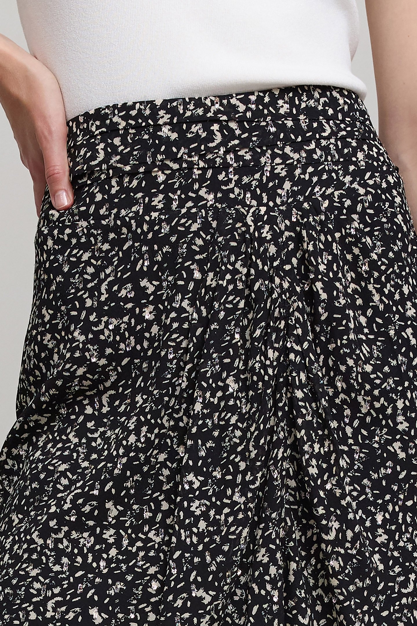 ROCK TACHIST PRINT BLACK SKIRT 6