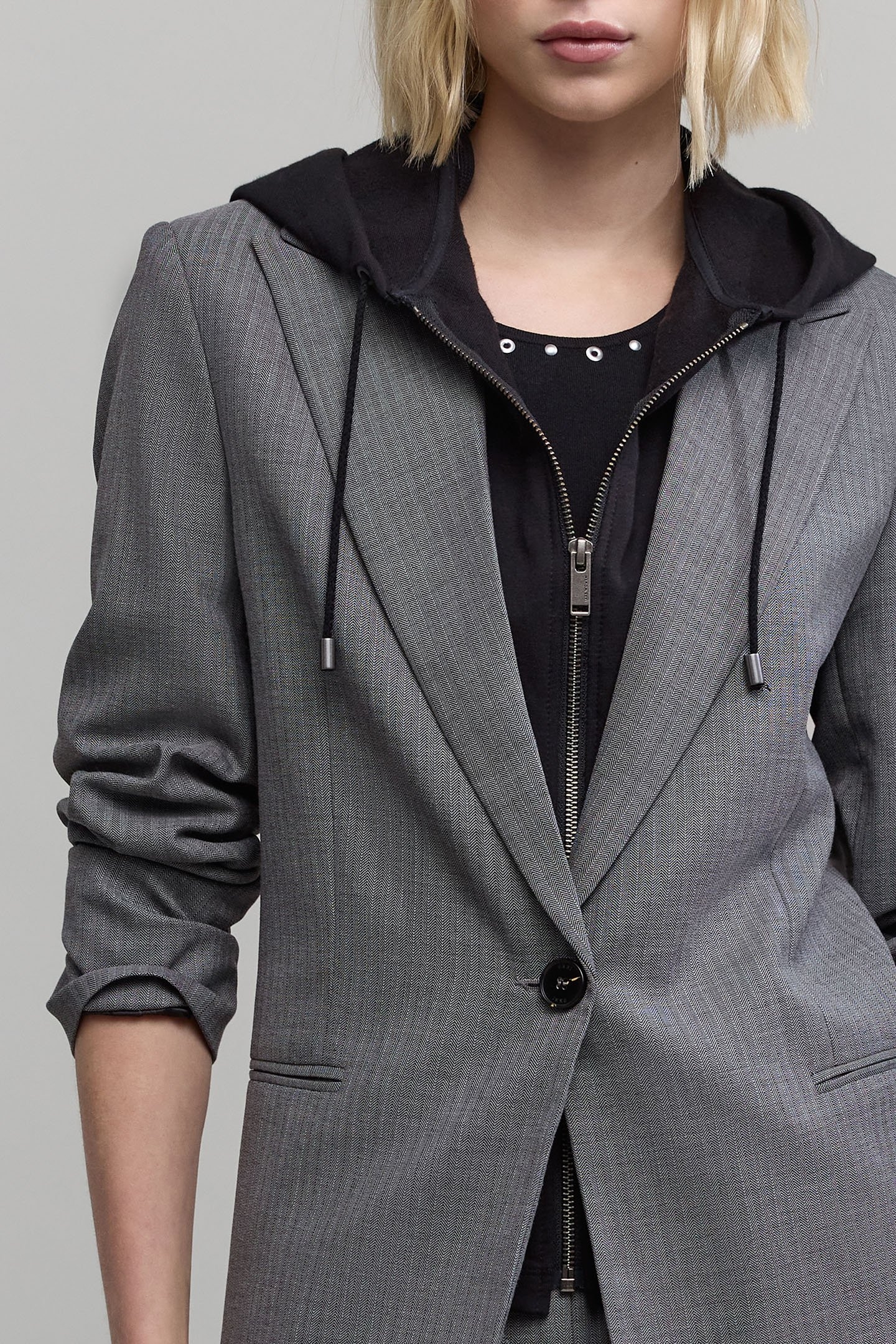 REMOVABLE HERRINGBONE PATTERN JACKET IN GREY 7
