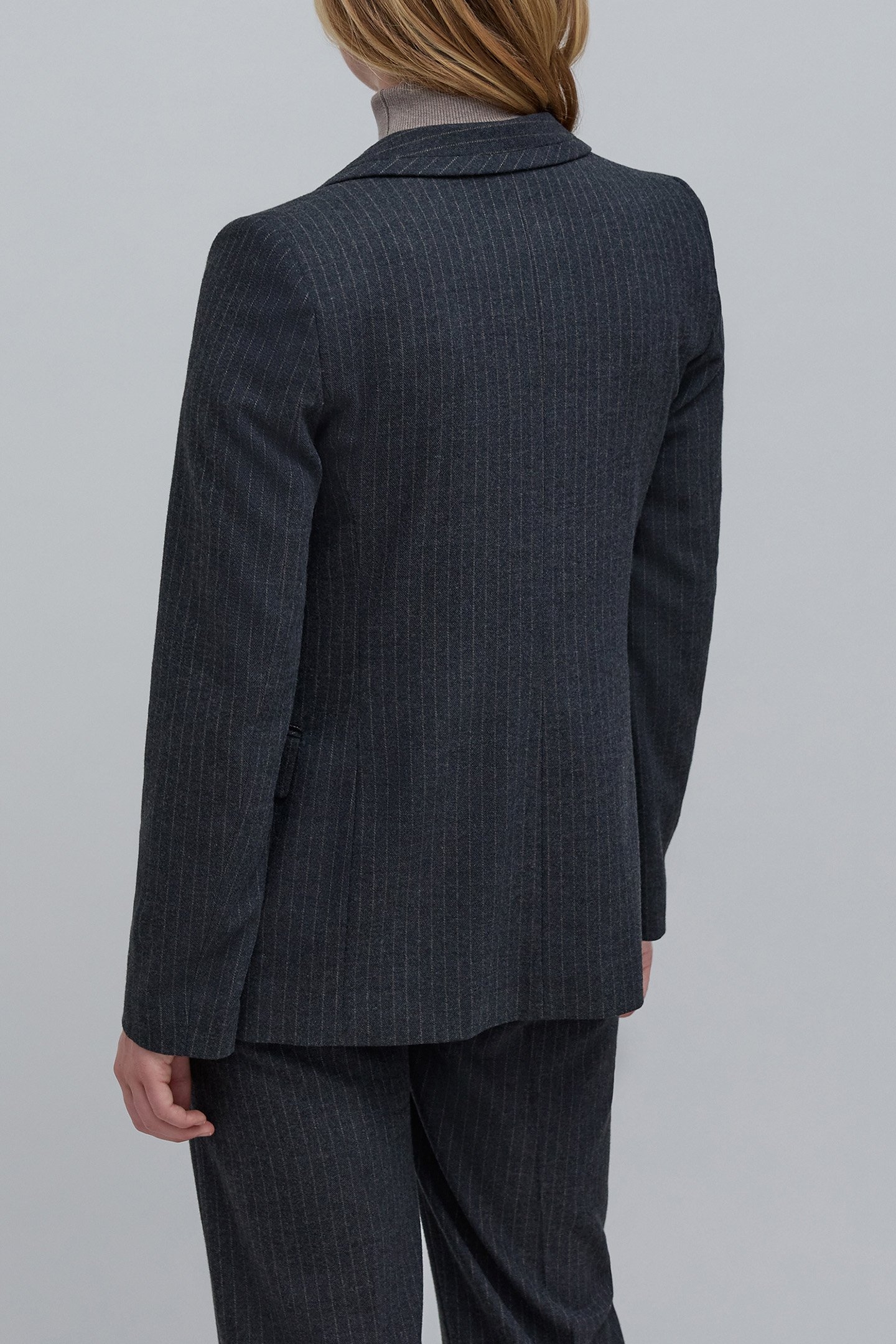 GRAY TENNIS STRIPE SUIT JACKET 2