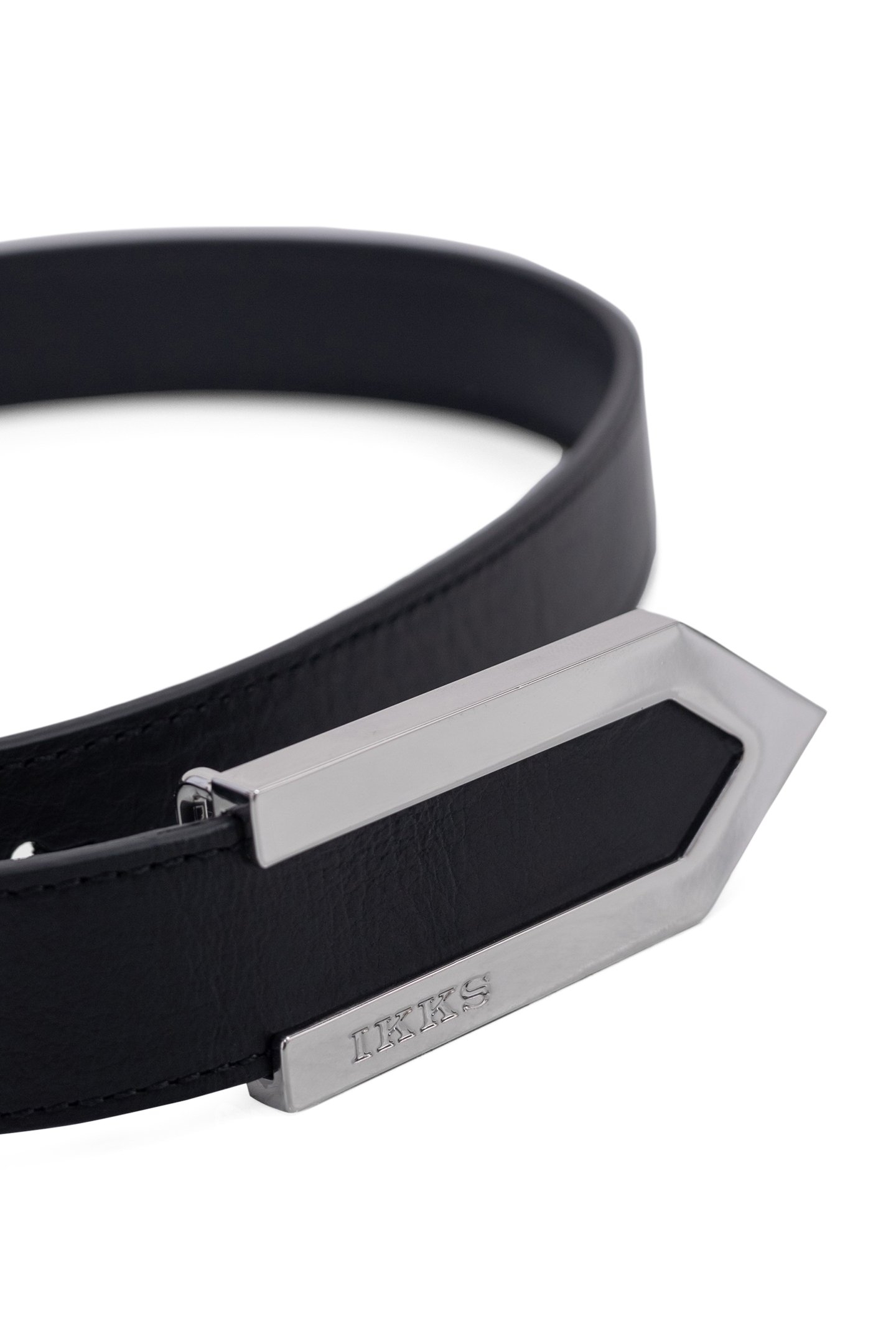 BLACK LEATHER BELT WITH CHEVRON BUCKLE 1440 WOMAN 5