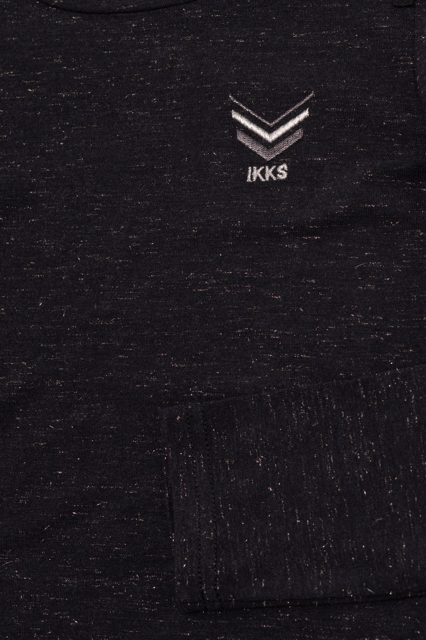 GIRL'S BLACK GLITTER CHEVRON EMBROIDERY T-SHIRT 6