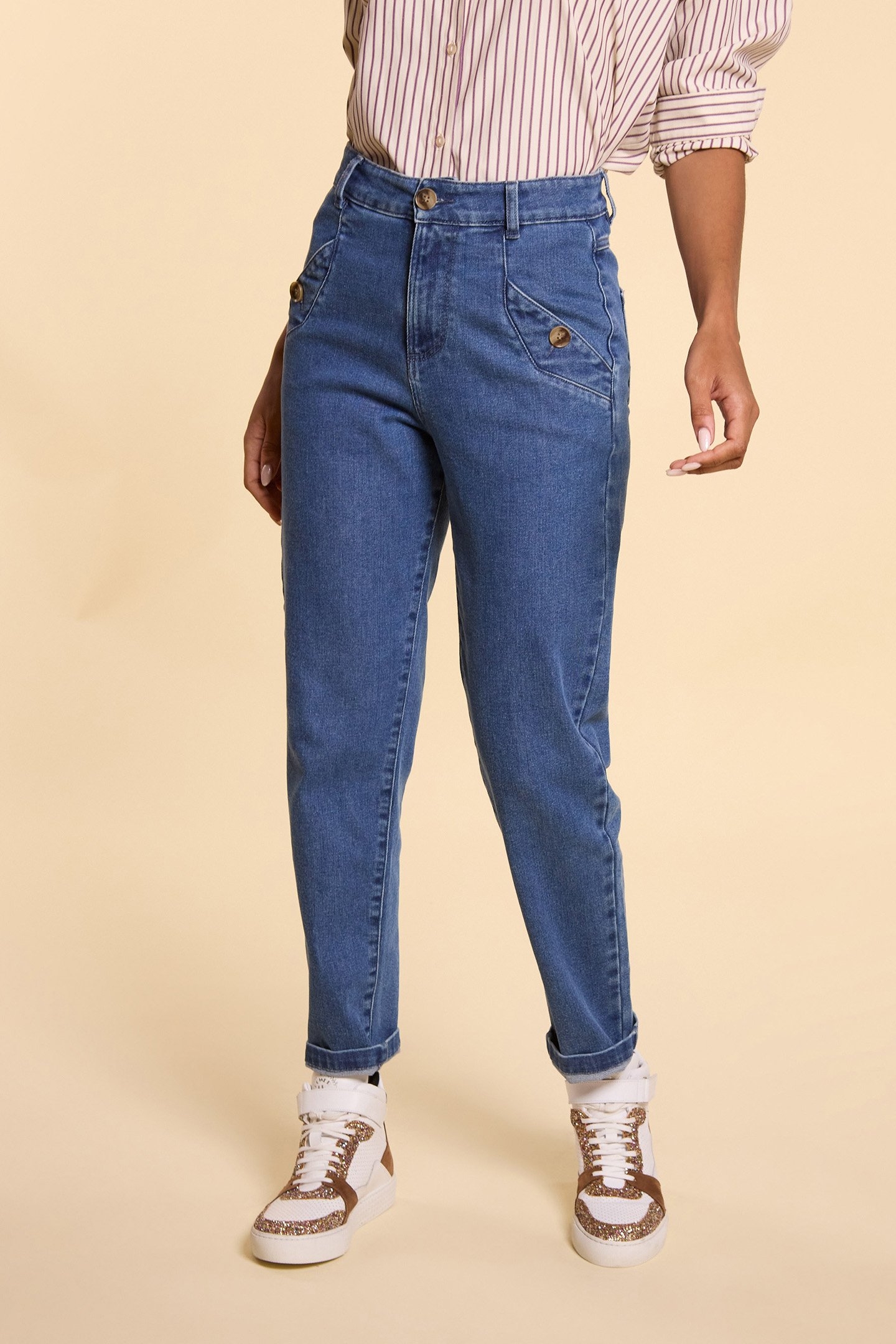 AUTHENTIC BLUE SLOUCHY JEANS 1