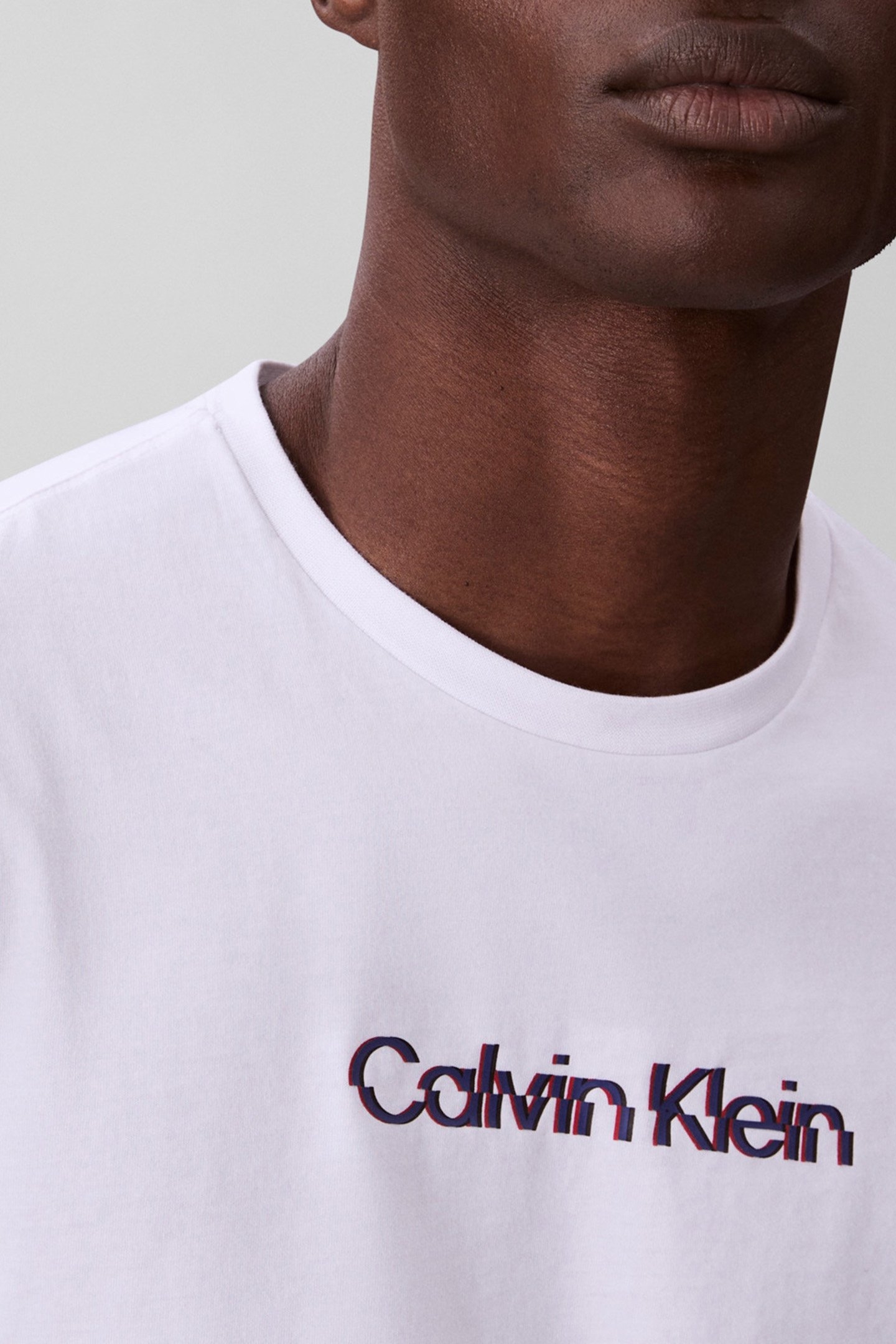 SS GLITCHED LOGO EU BRILLIANT WHITE 5