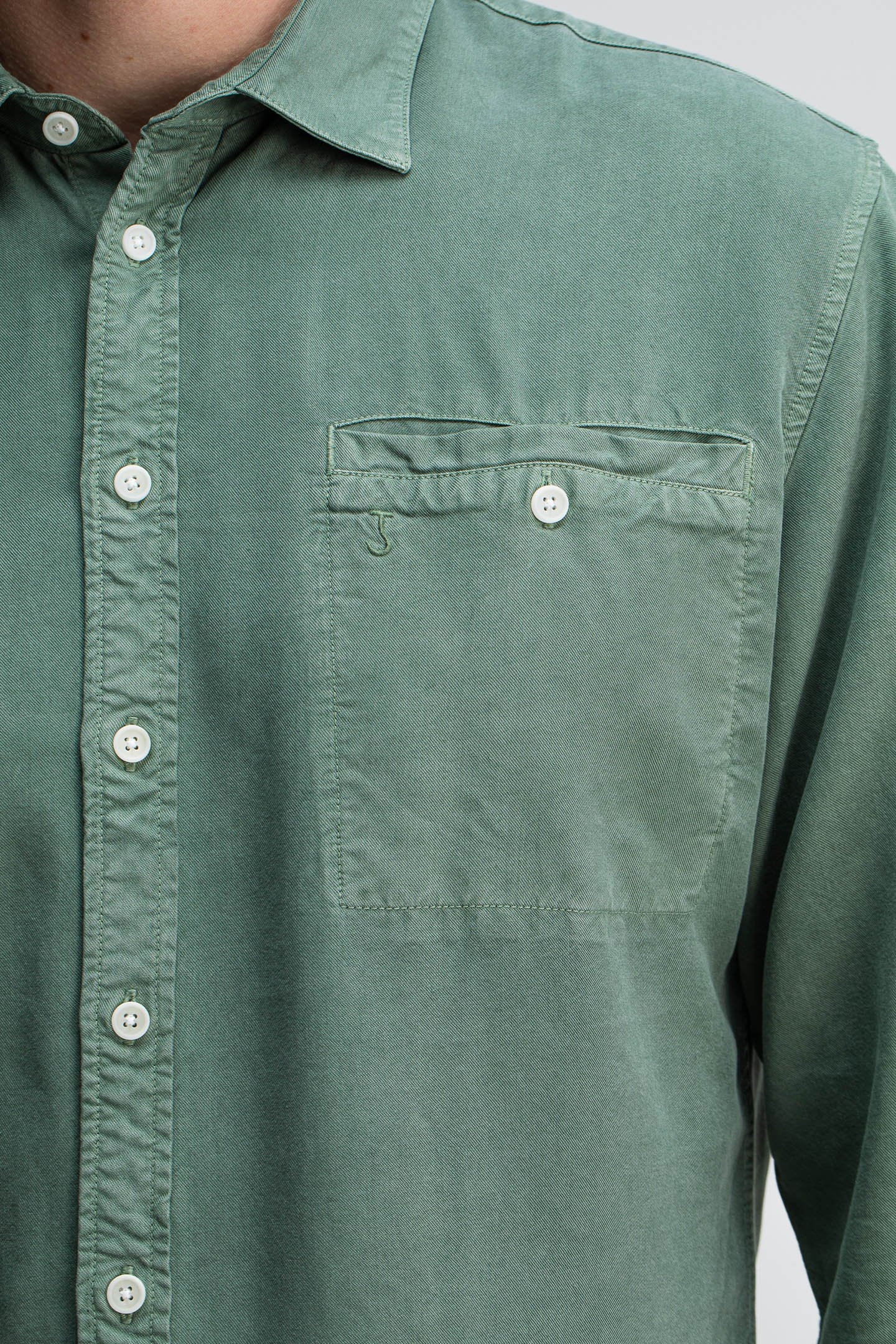 DIEPPE MK. 2 TENCEL SHIRT JADE GREEN 5