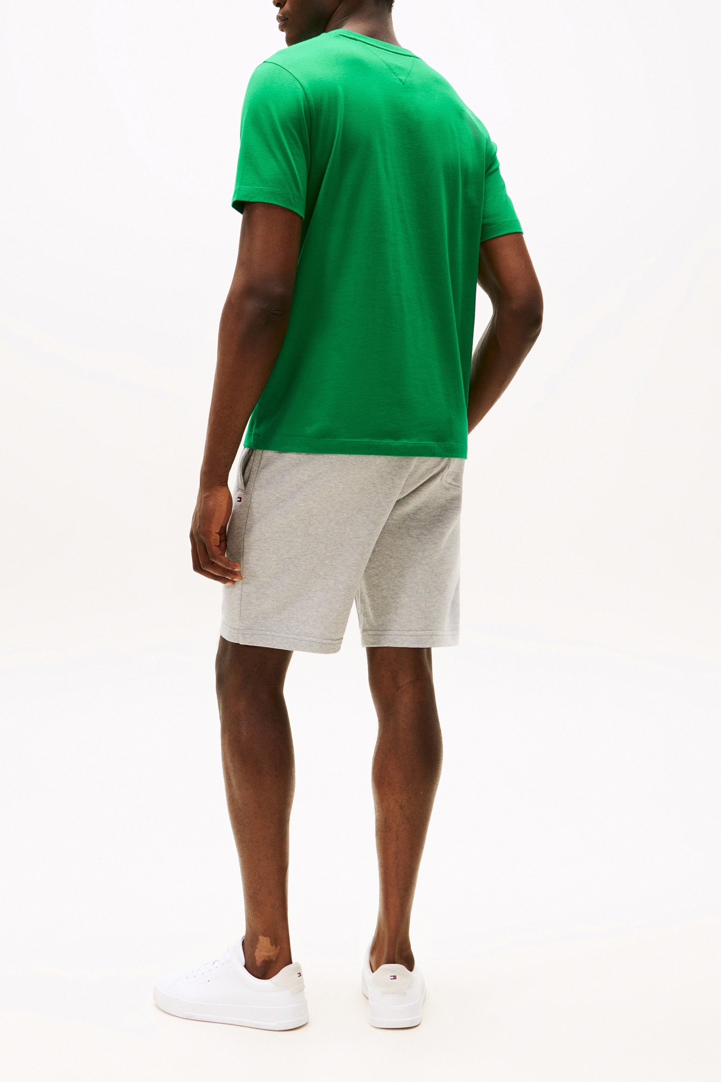 ESS SEASONAL REG FIT T-SHIRT IN OLYMPIC GREEN 3