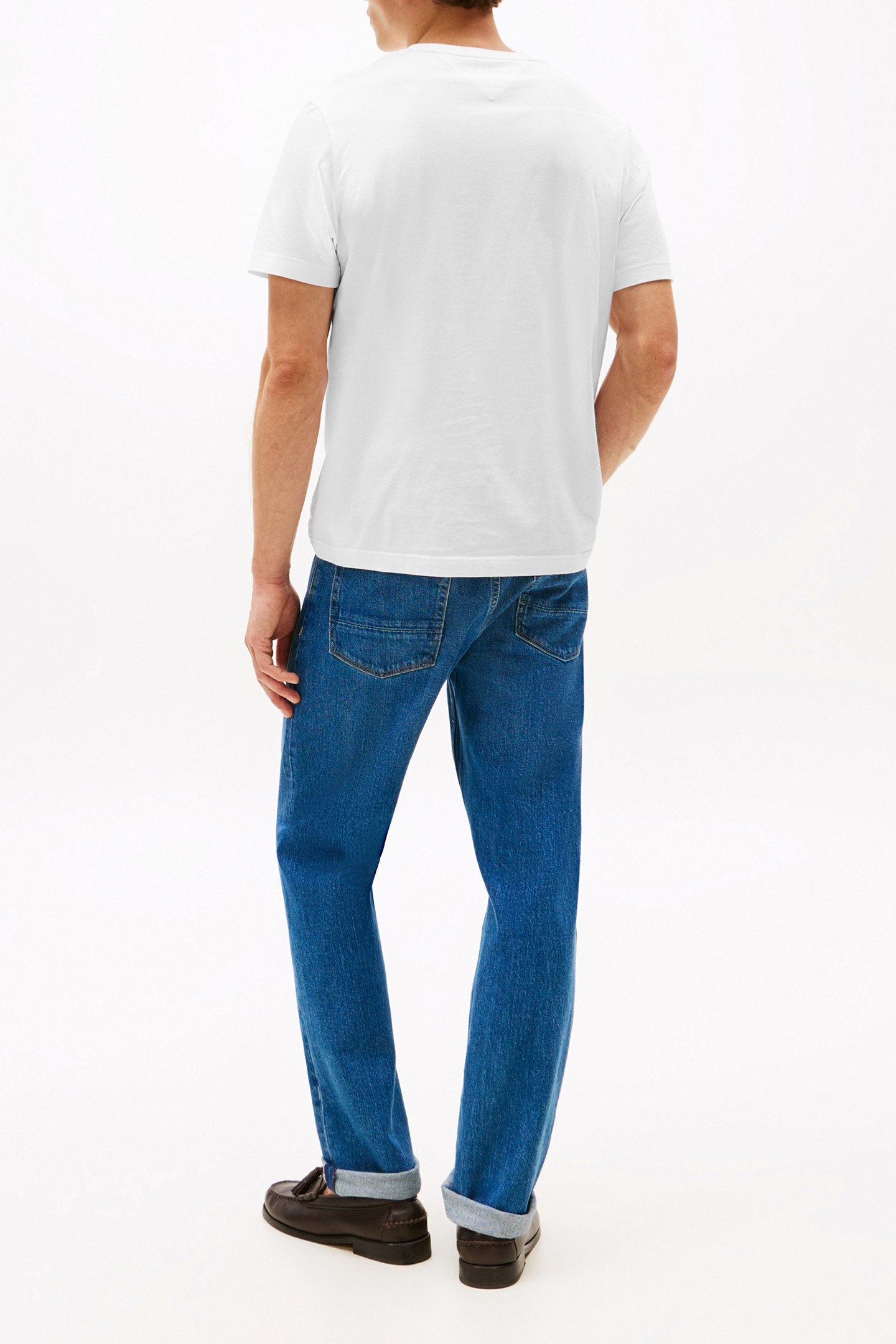 OUTLINE FLAG SCRIPT REGULAR FIT T-SHIRT WHITE 2