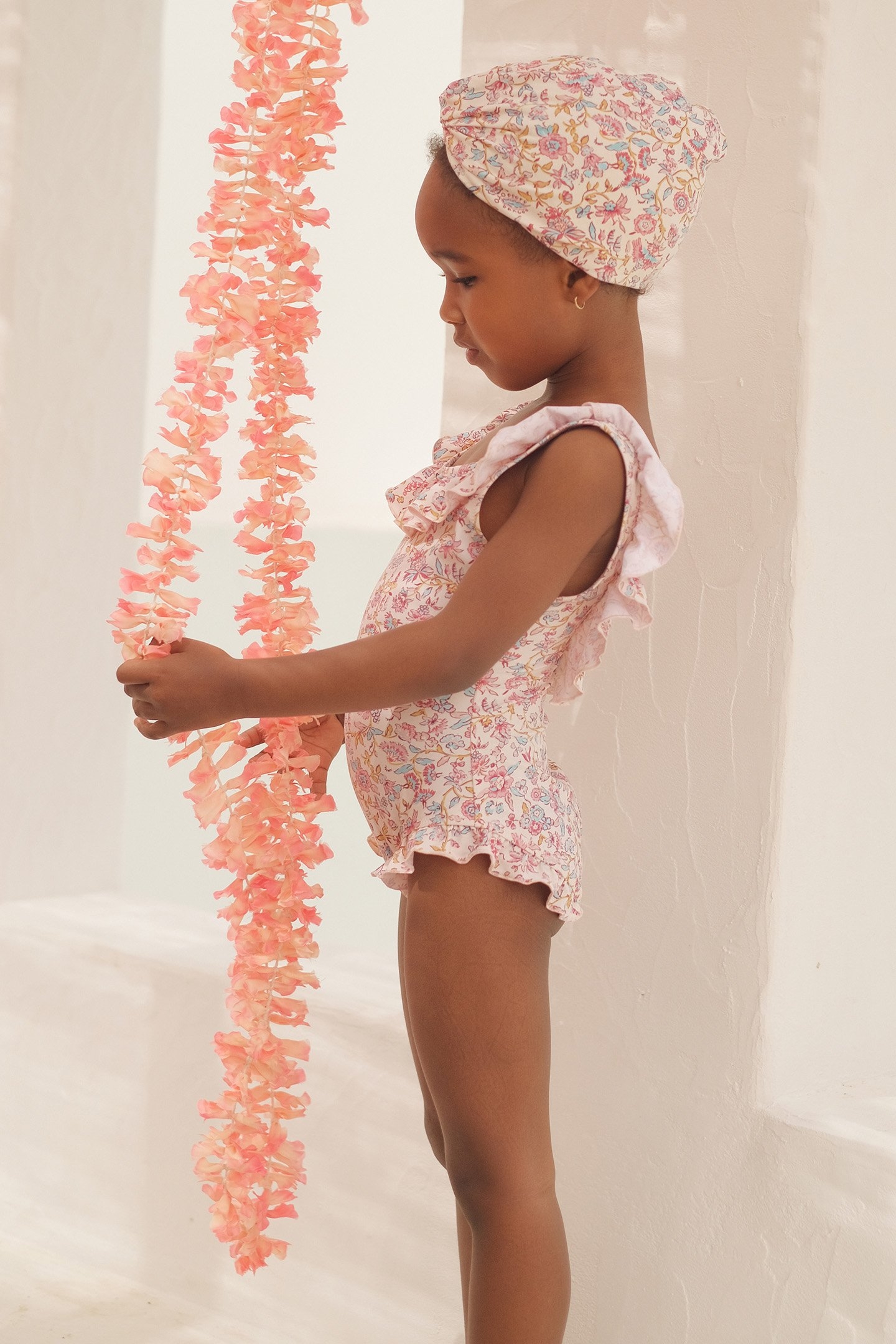 BATHING TURBAN ABINA CREAM PADMA MUDRA 3