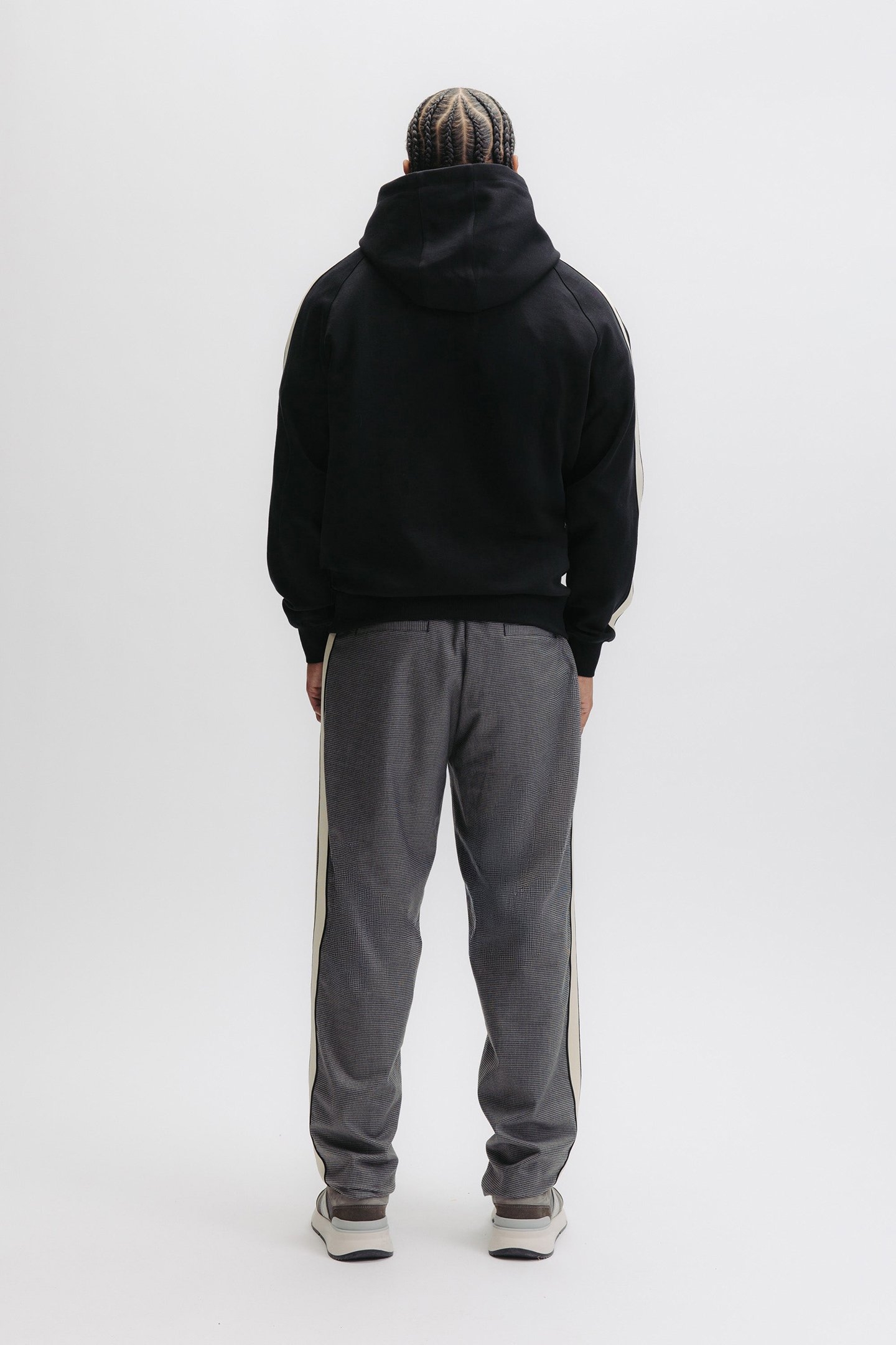 TAPE HOODIE JET BLACK 2