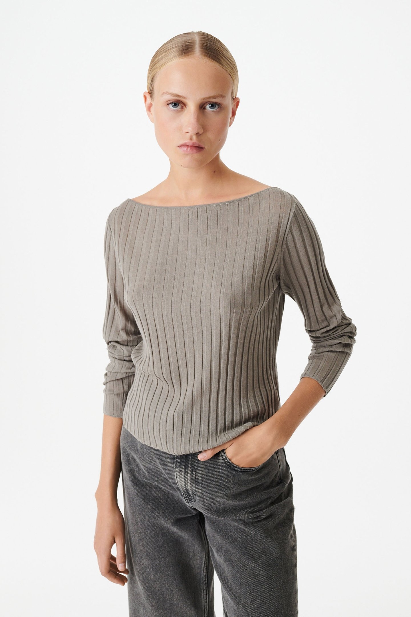 LEOTIE PULLOVER MASTIC 1