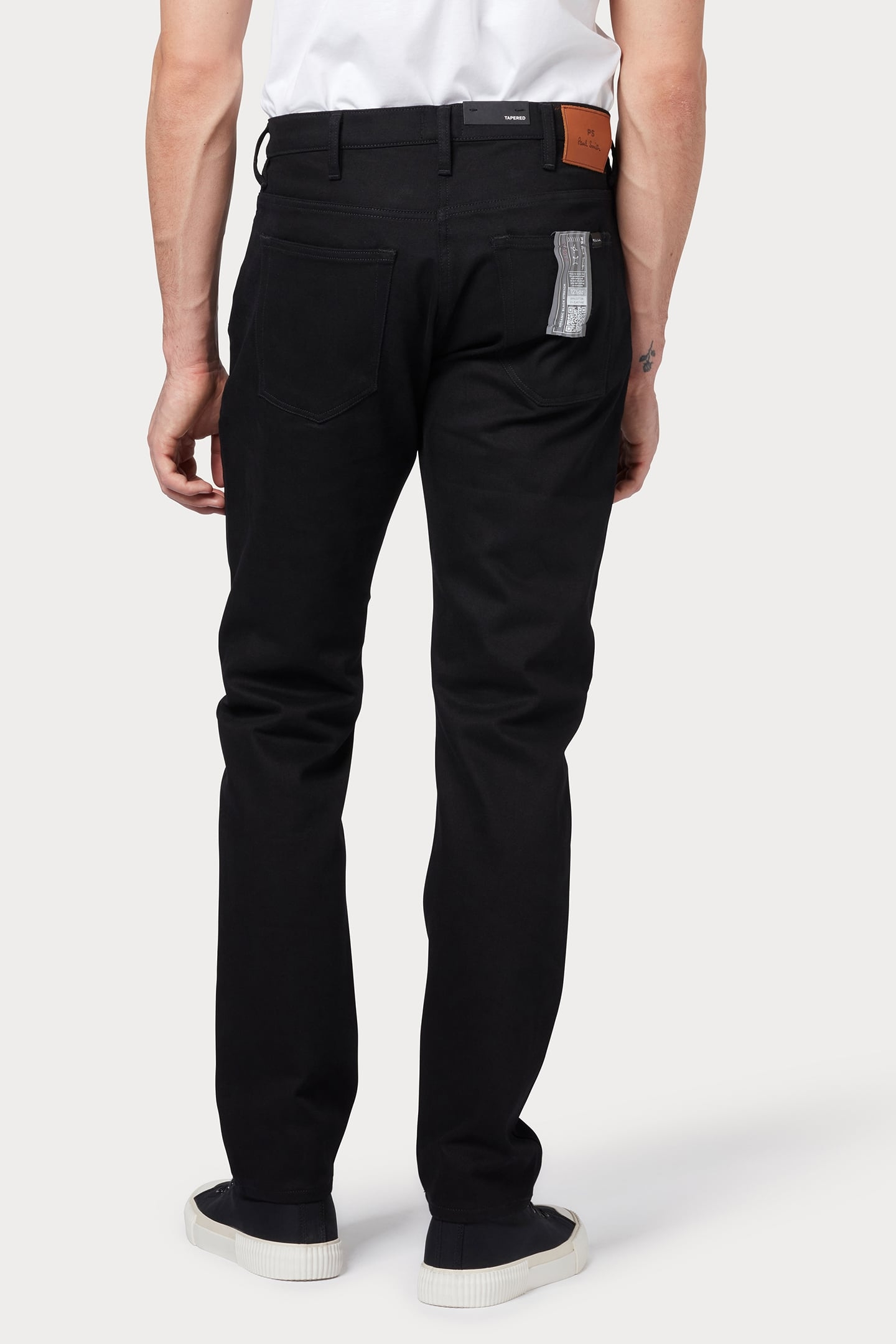 TAPERED FIT JEAN RAW 2