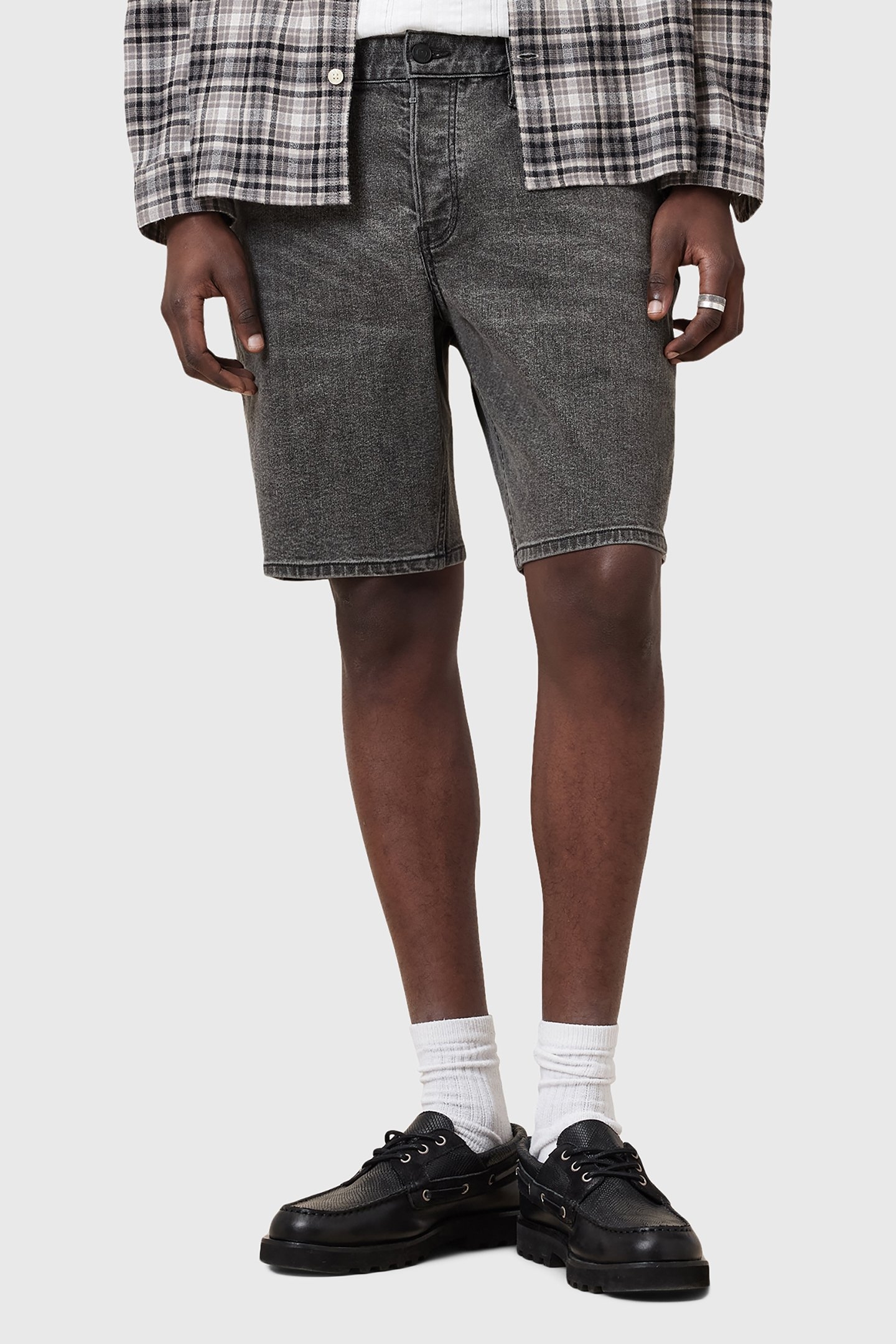 SWITCH SHORT WASHED BLACK 1