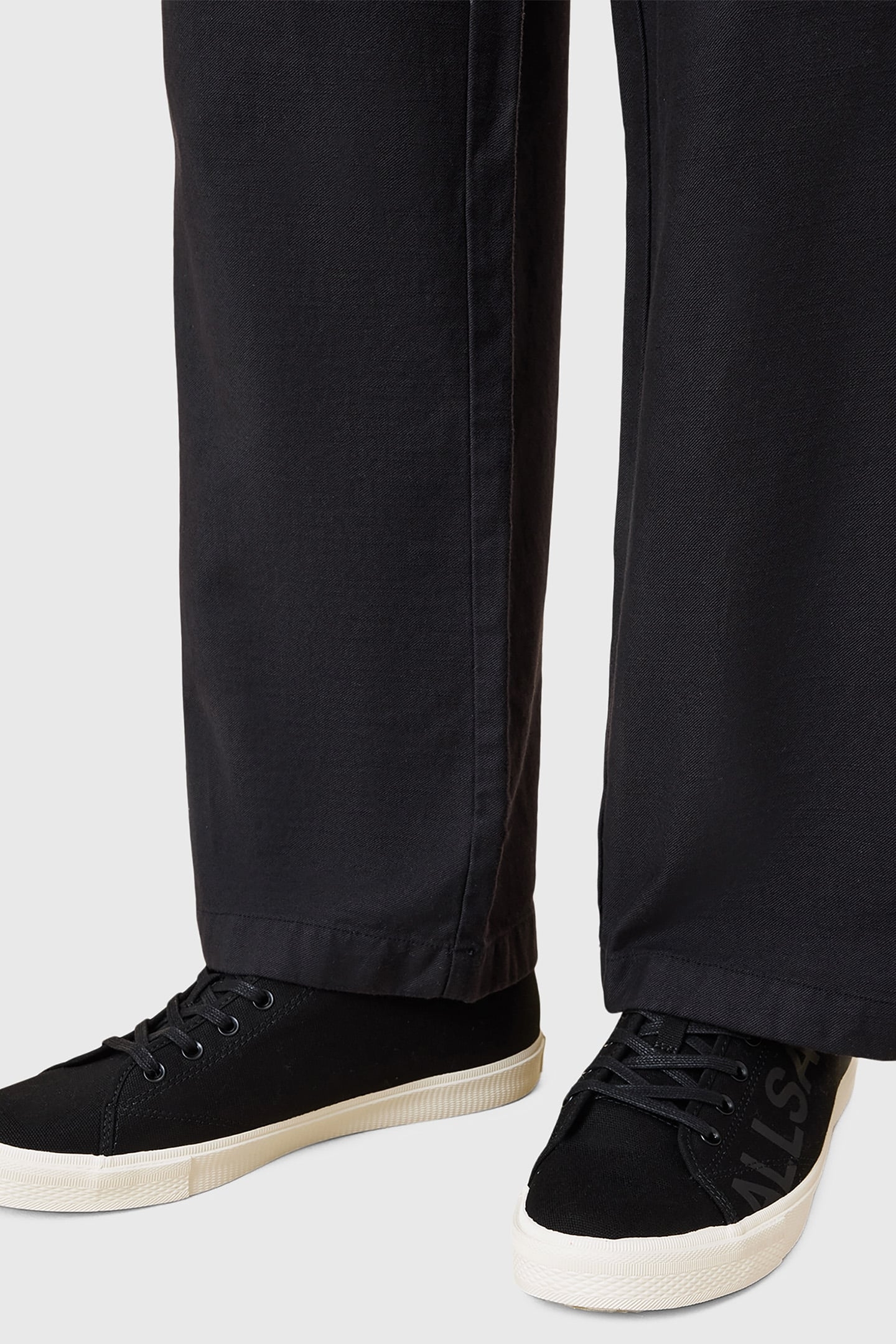 BIGGY CAN LOW TOP BLACK 2