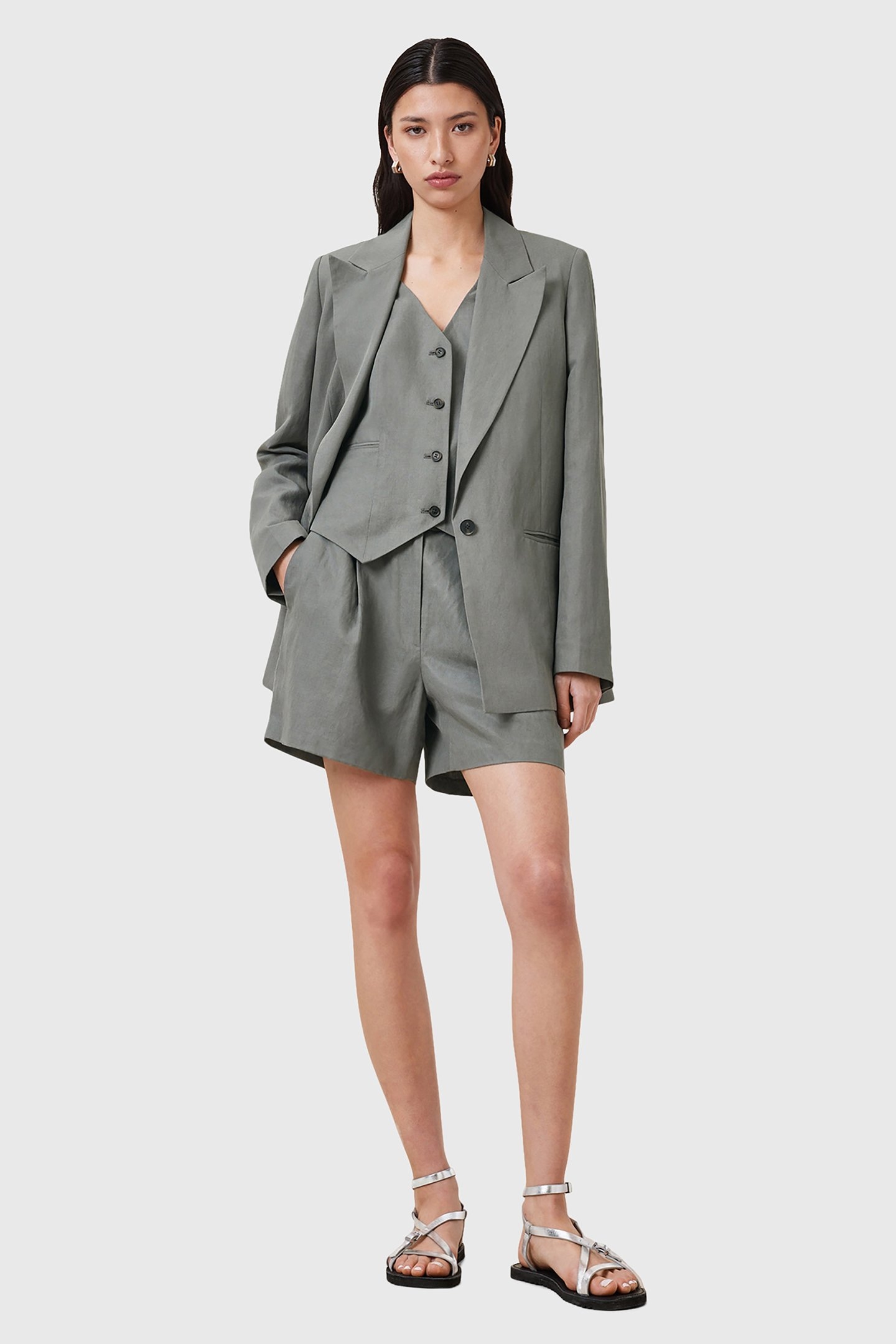 AVERIE LIN SHORT GREY 6