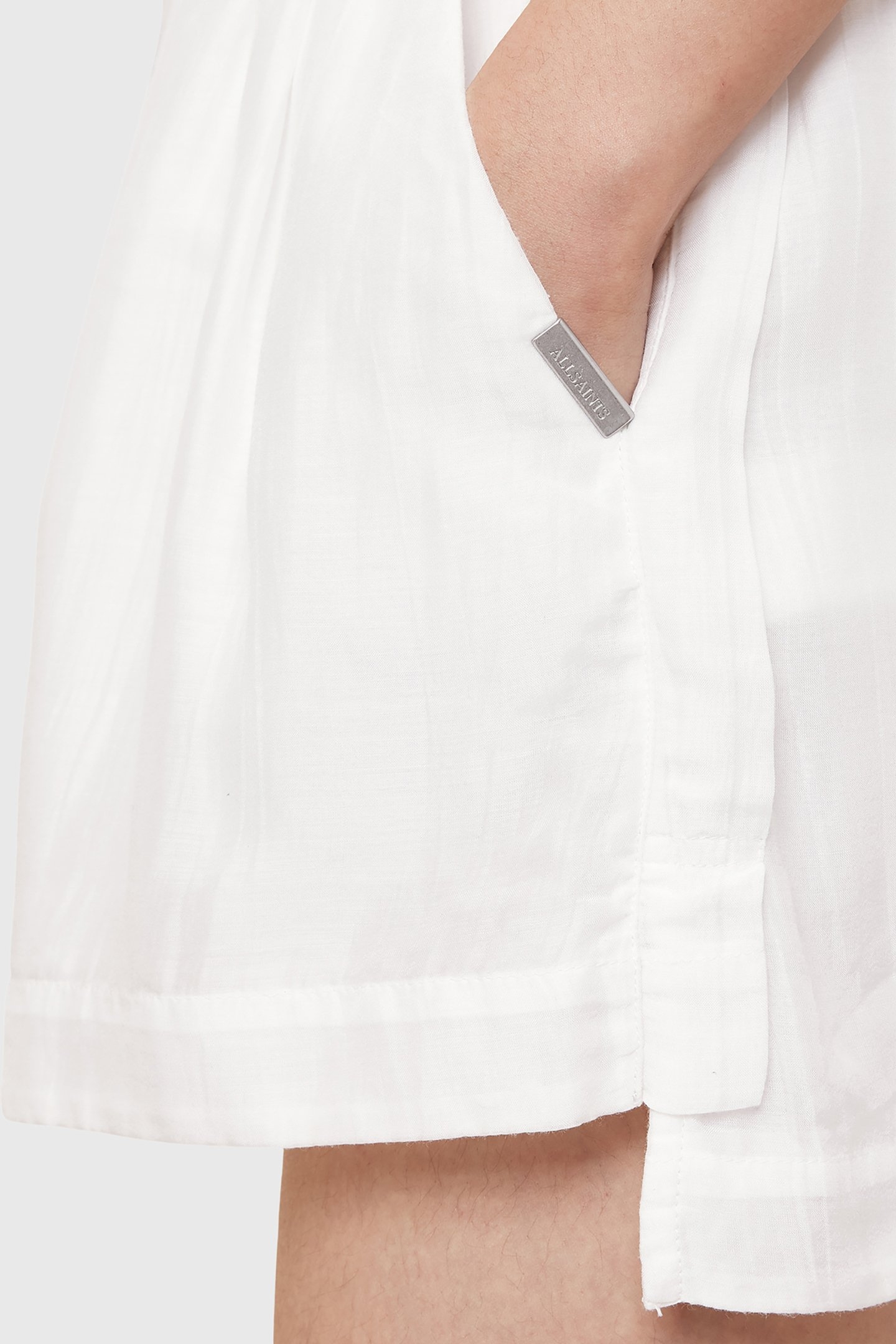 TYSH SHORT SNOW WHITE 7