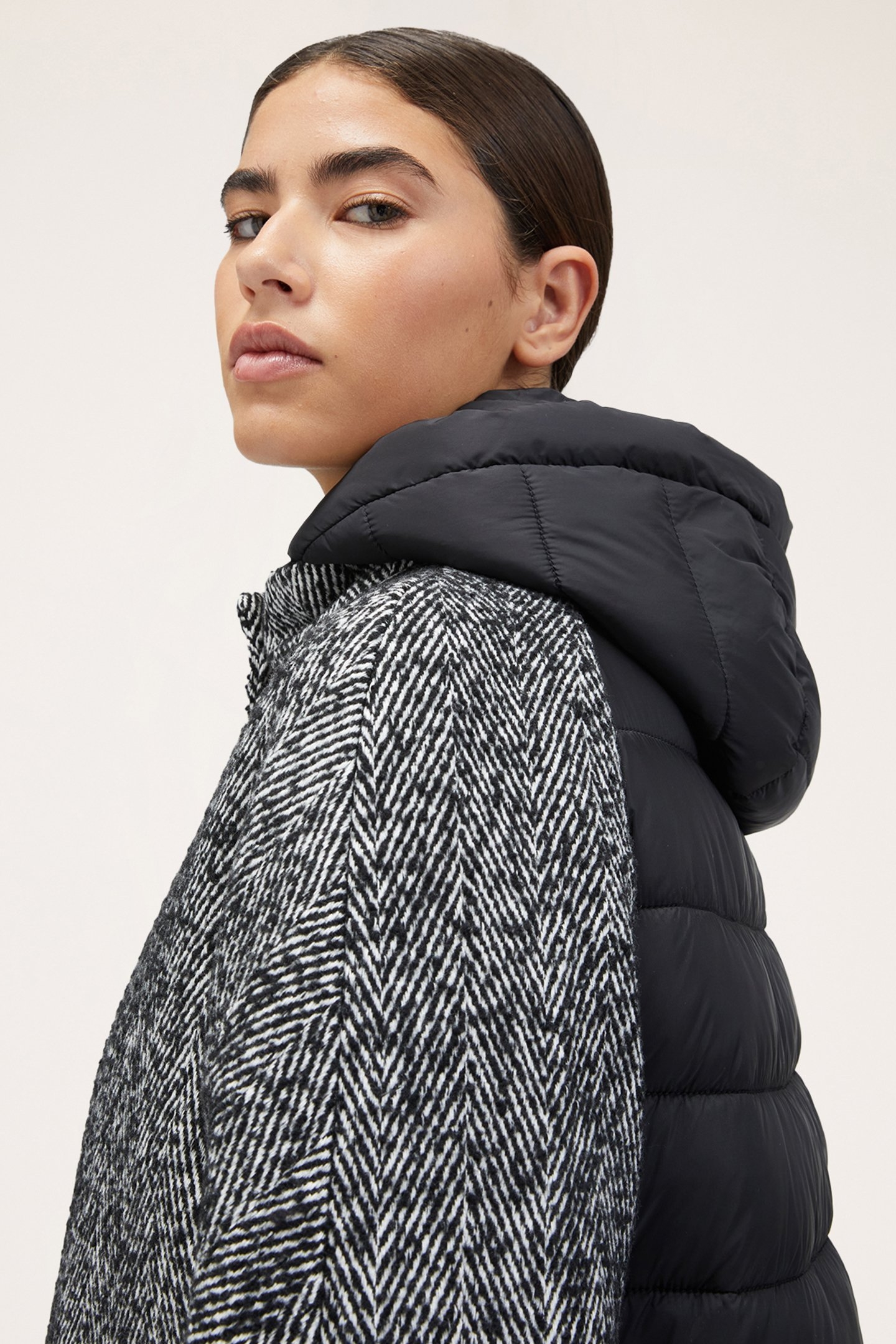 DUAL-FABRIC DOWN JACKET WITH HOOD BLACK 5