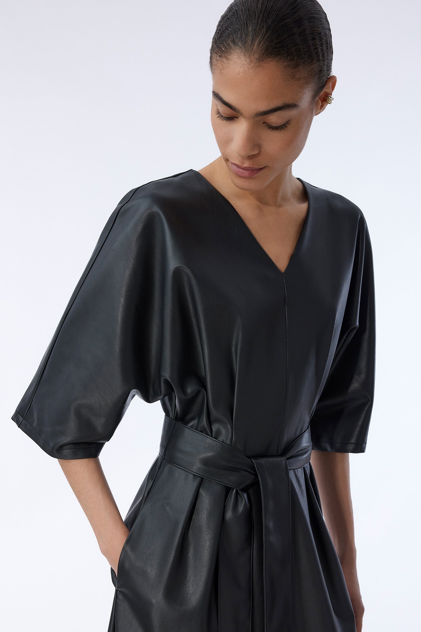 CLAIRE DRESS BLACK 8